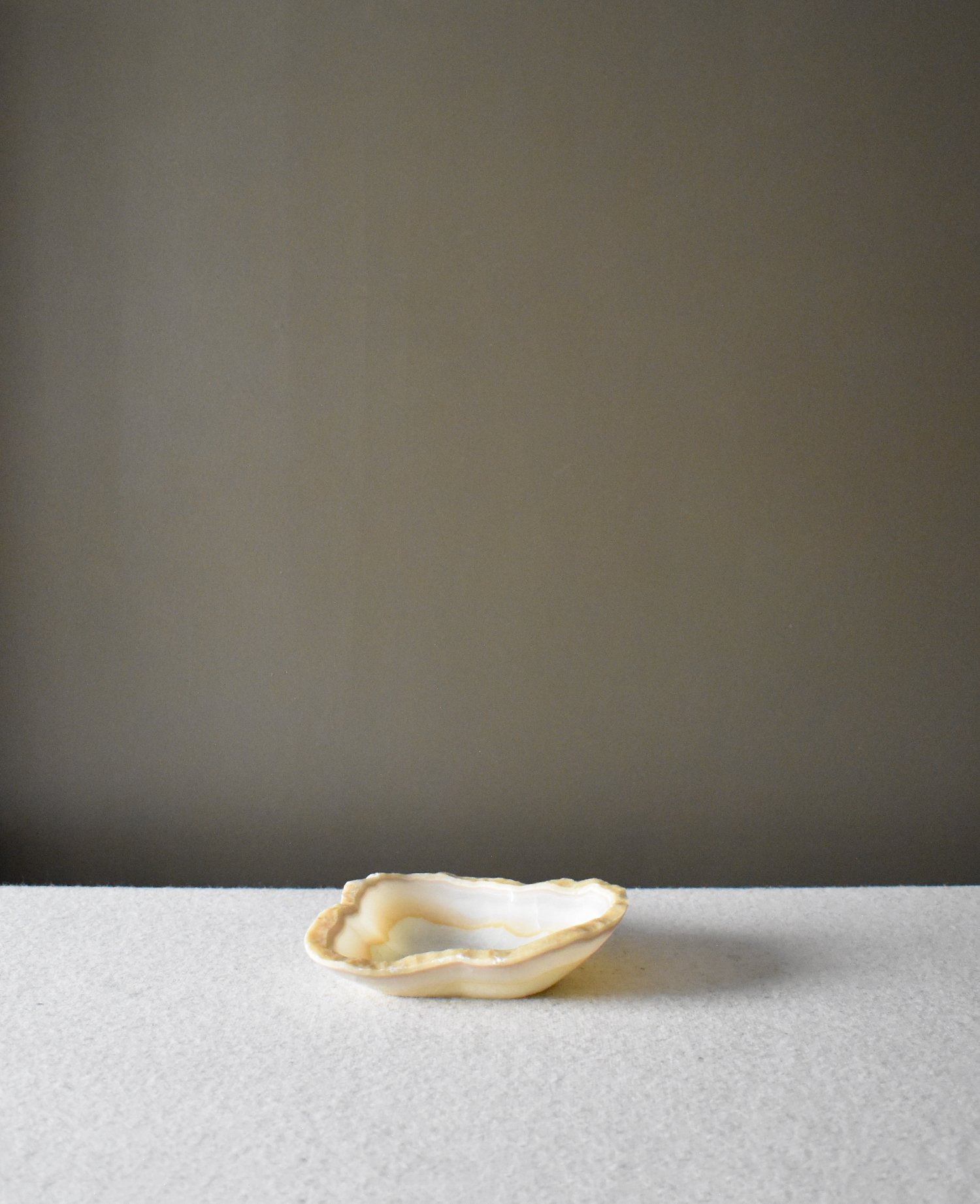 Yellow-Onyx-Plate-4.jpg