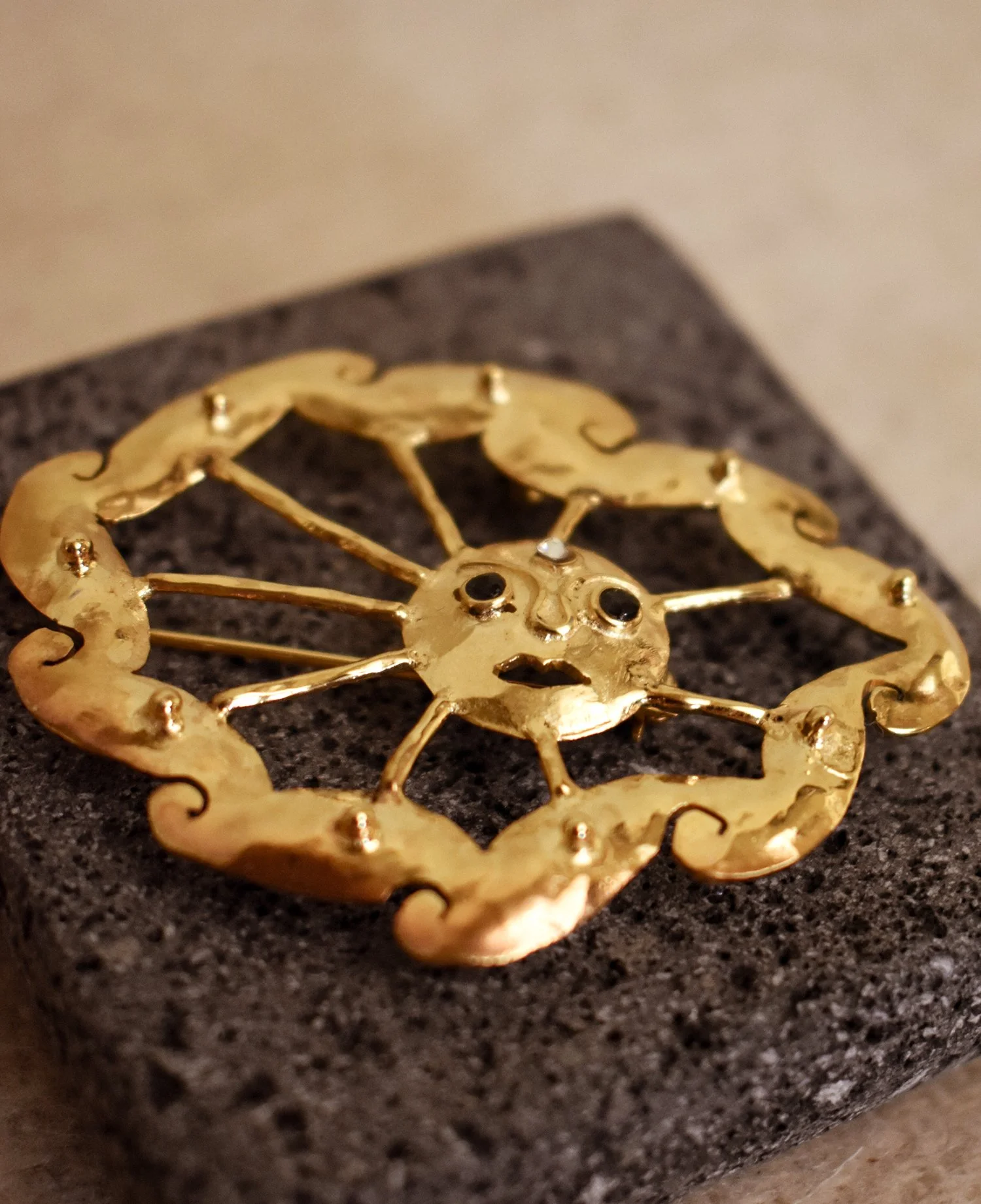 Sun-Brooch-2.jpg