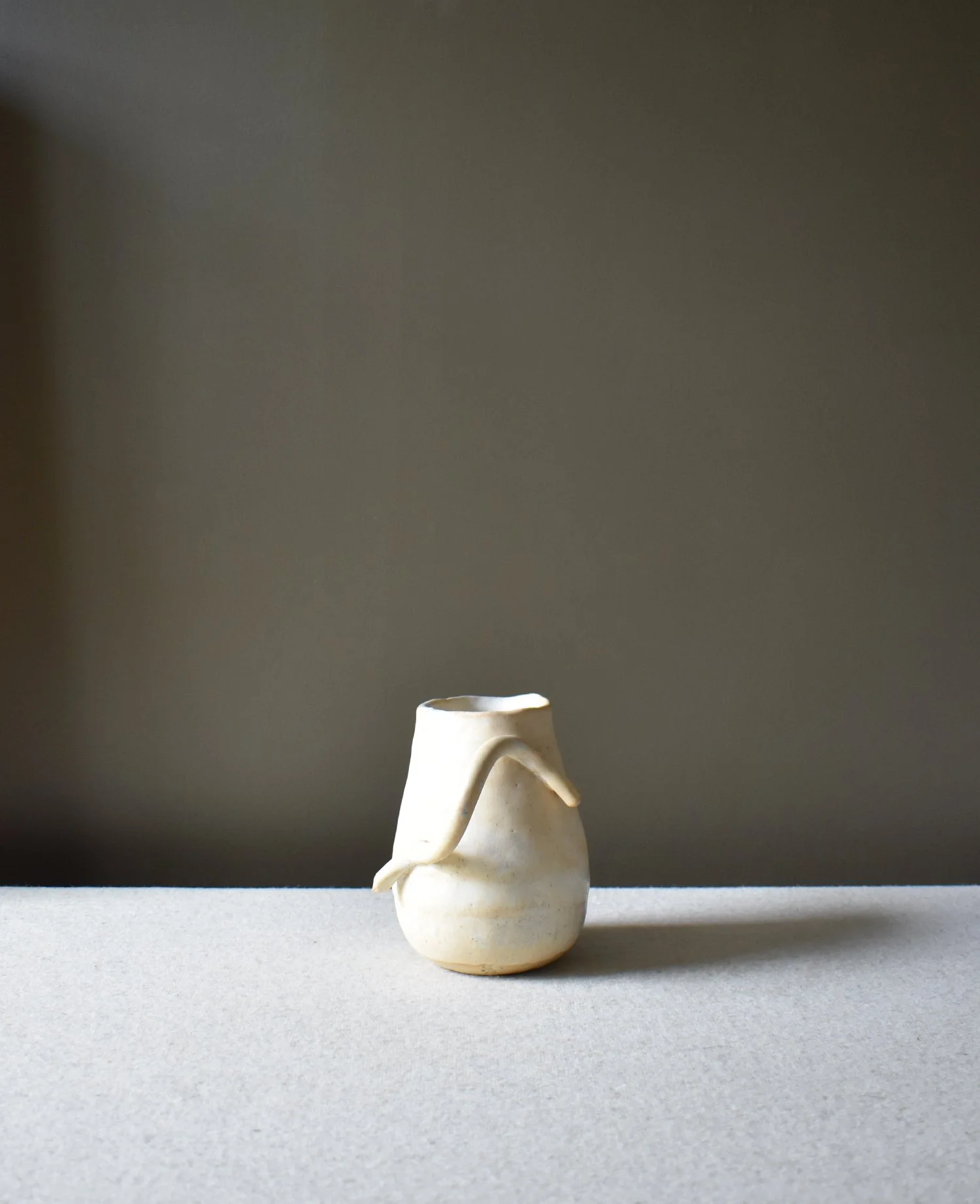 Beige-Jug-Bowl-6.jpg