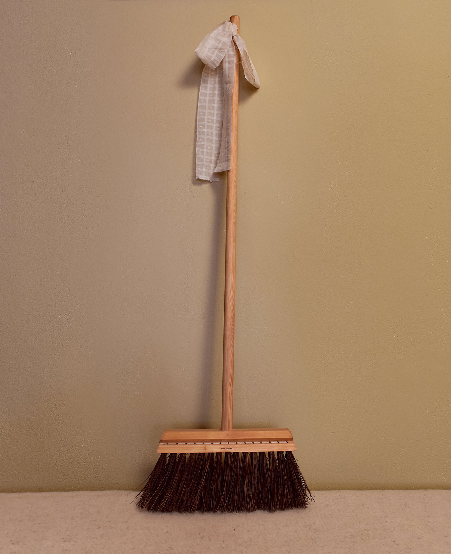 Large-Broom.jpg