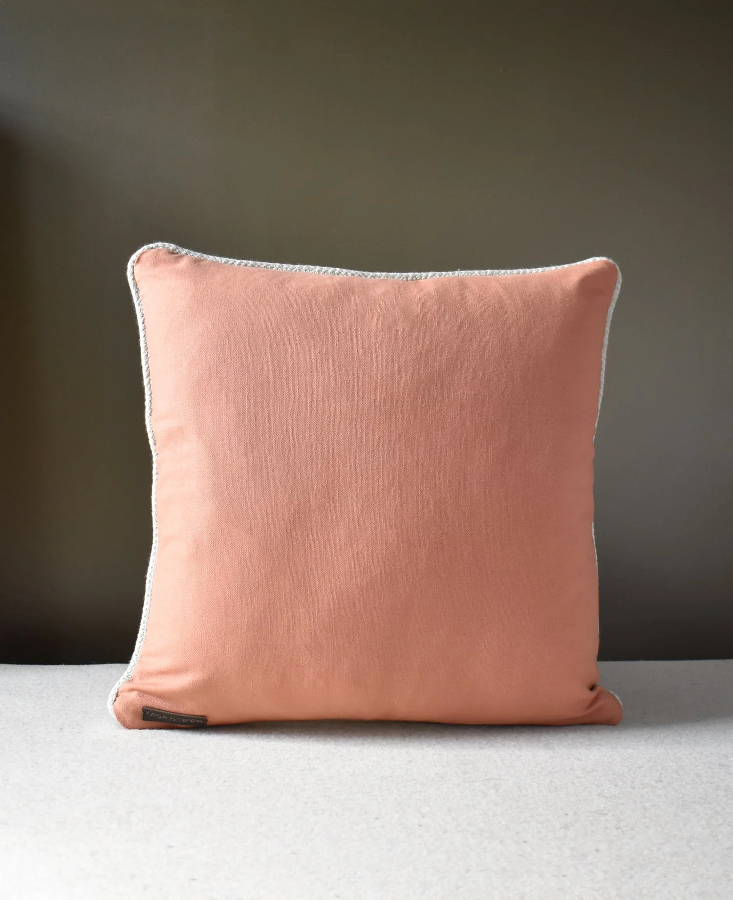 cushion-45x45-0-back.jpg (Copy) (Copy)