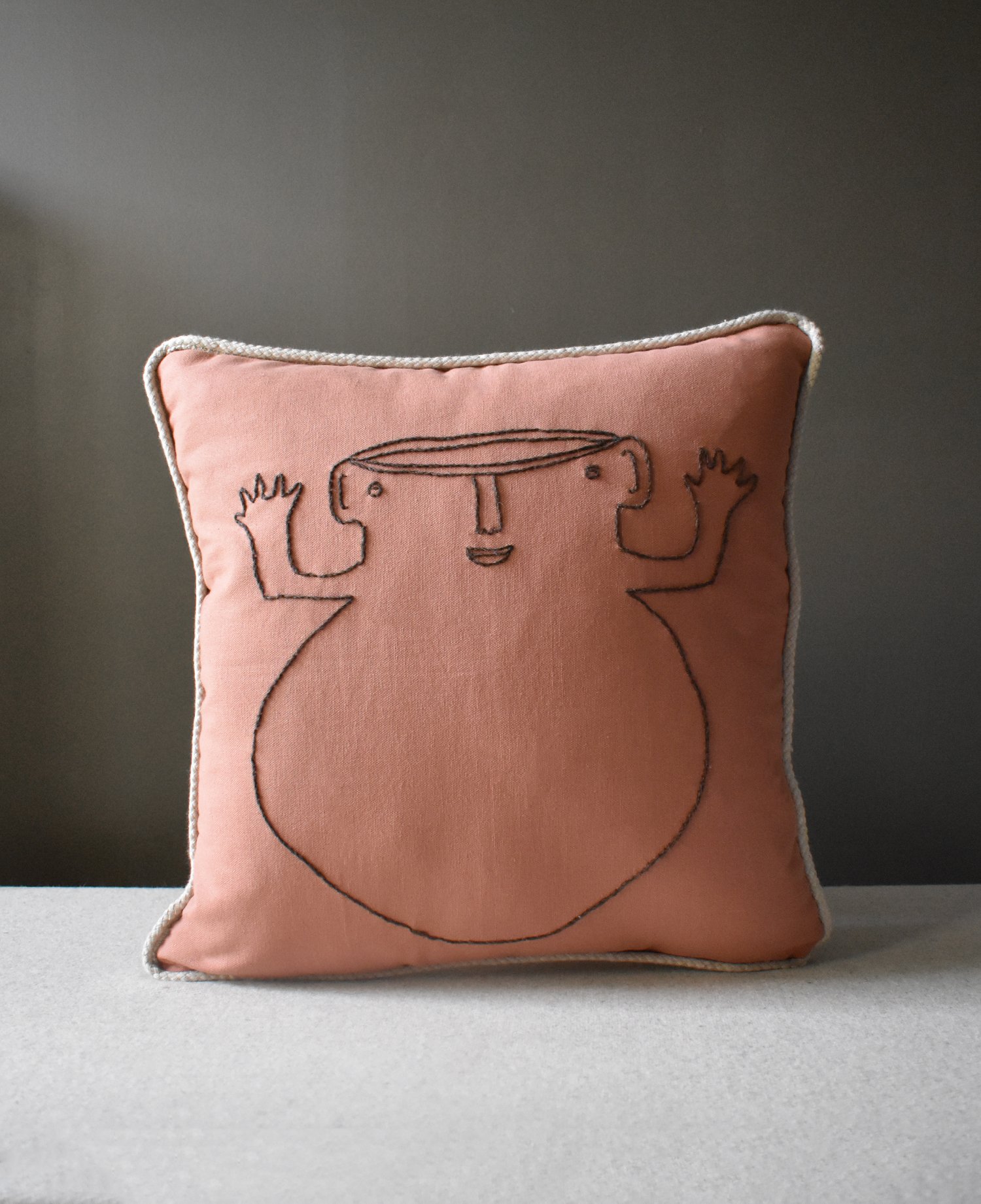 cushion-45x45-front-1-salmon.jpg