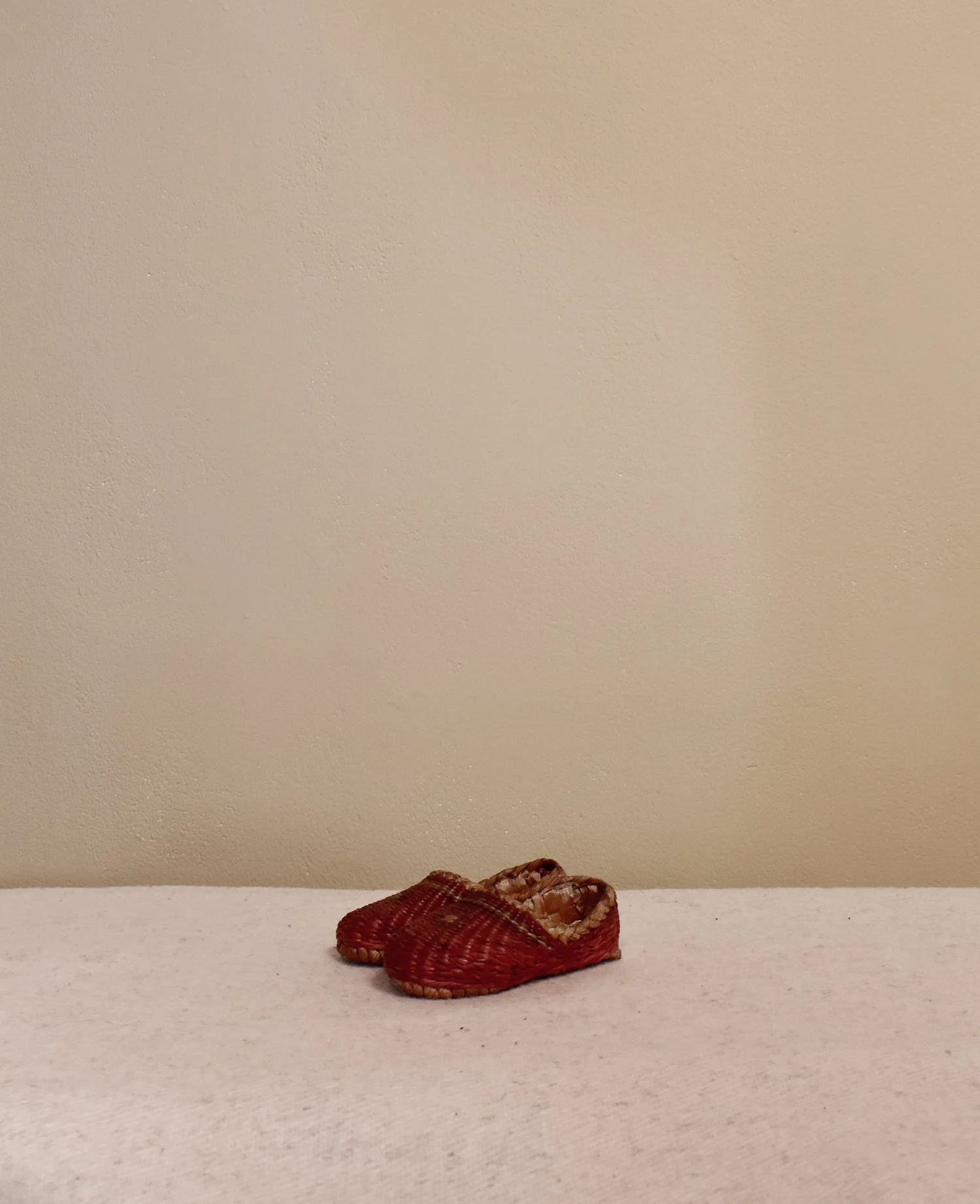 antique-shoes-1.jpg