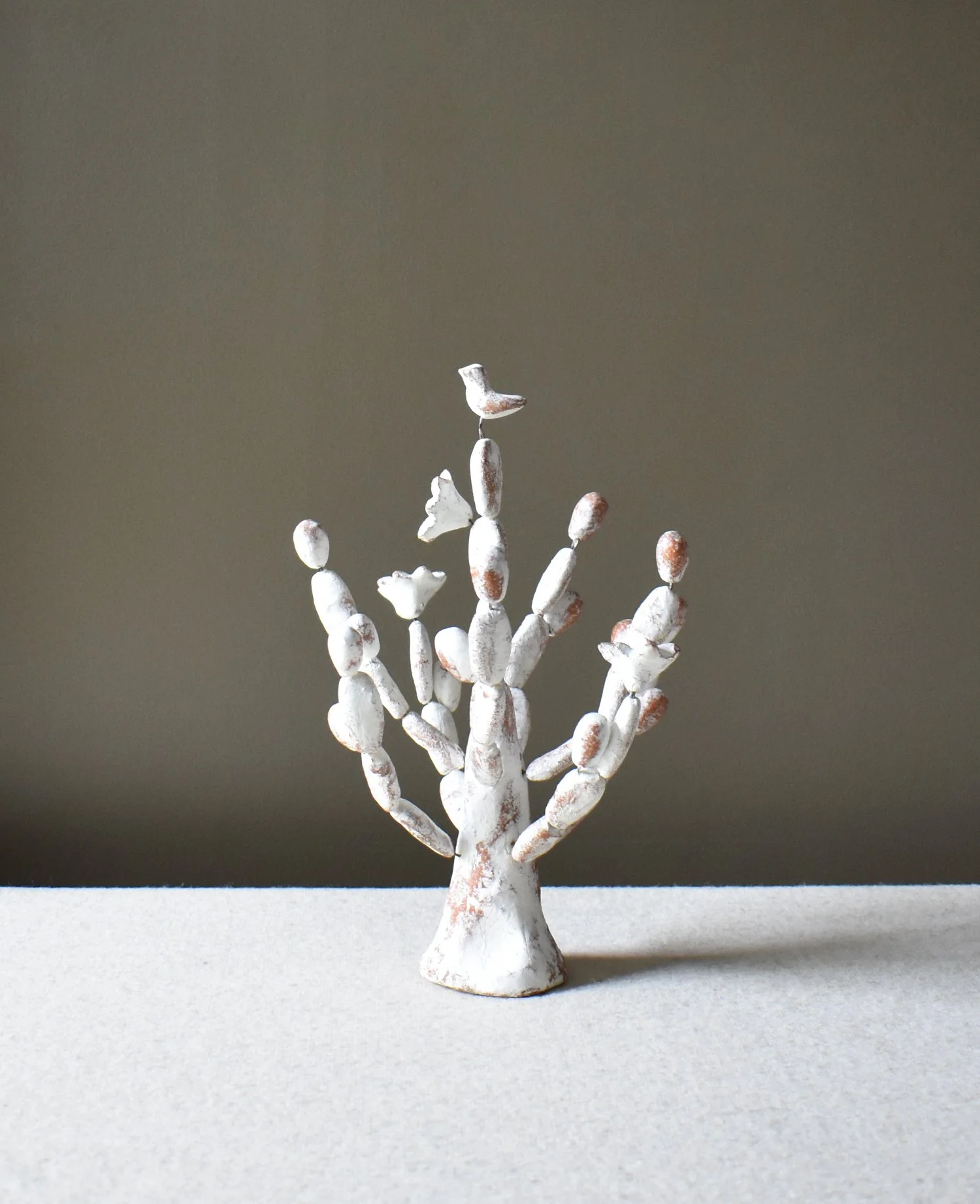 White-Cactus-4.jpg