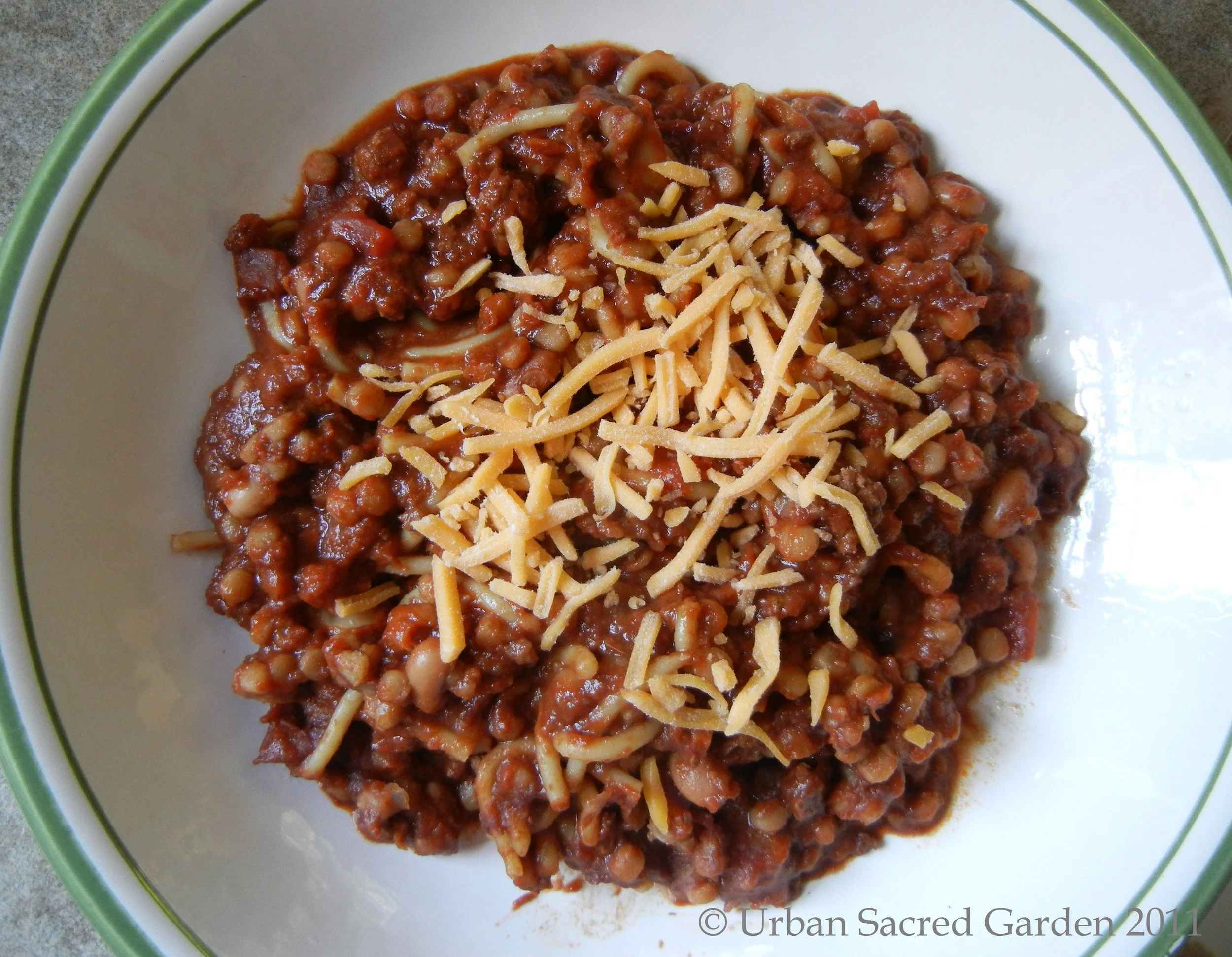Whole Grain Chili with Bittersweet Chocolate