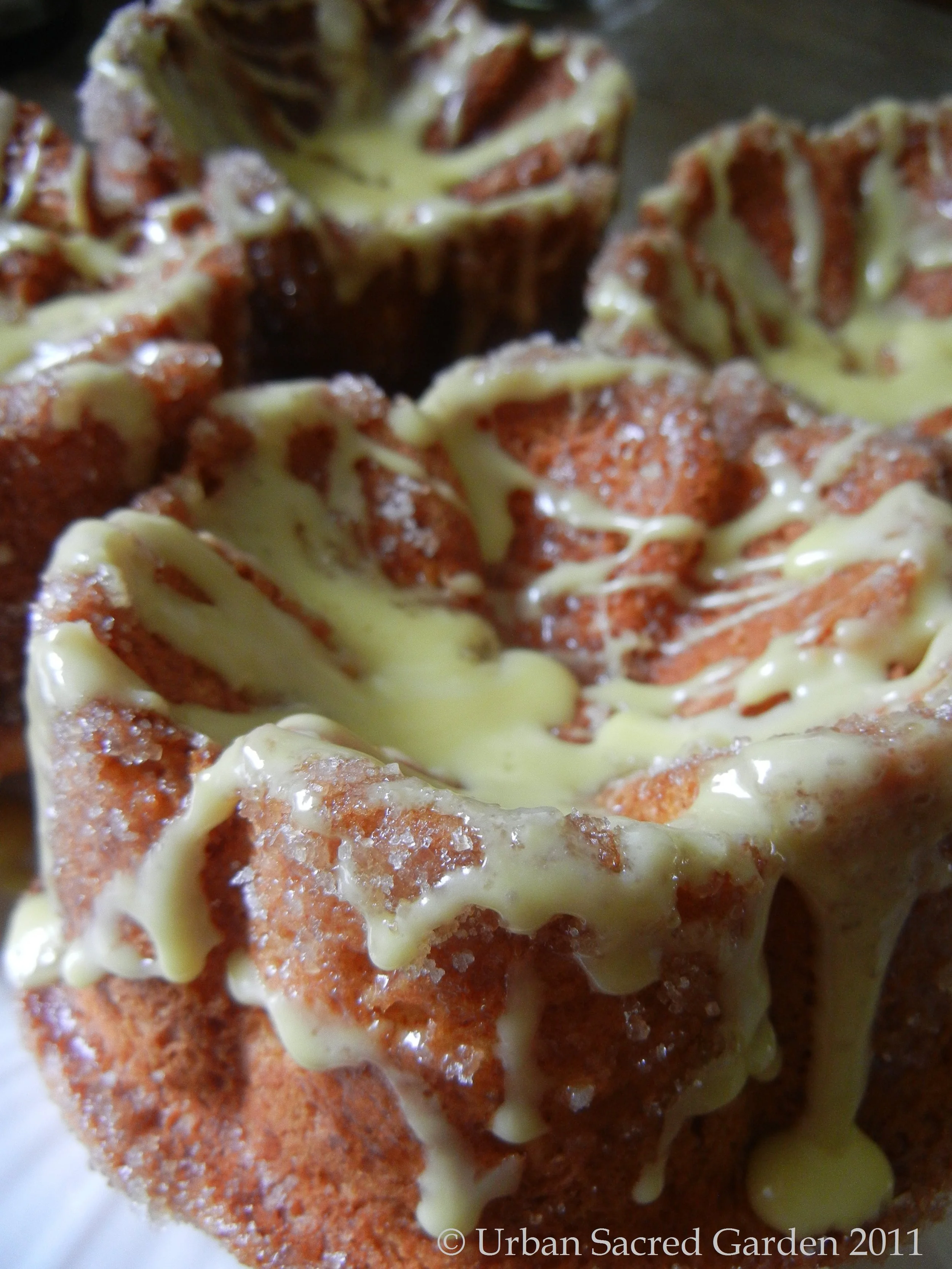 Baked Lemon Cake Donuts