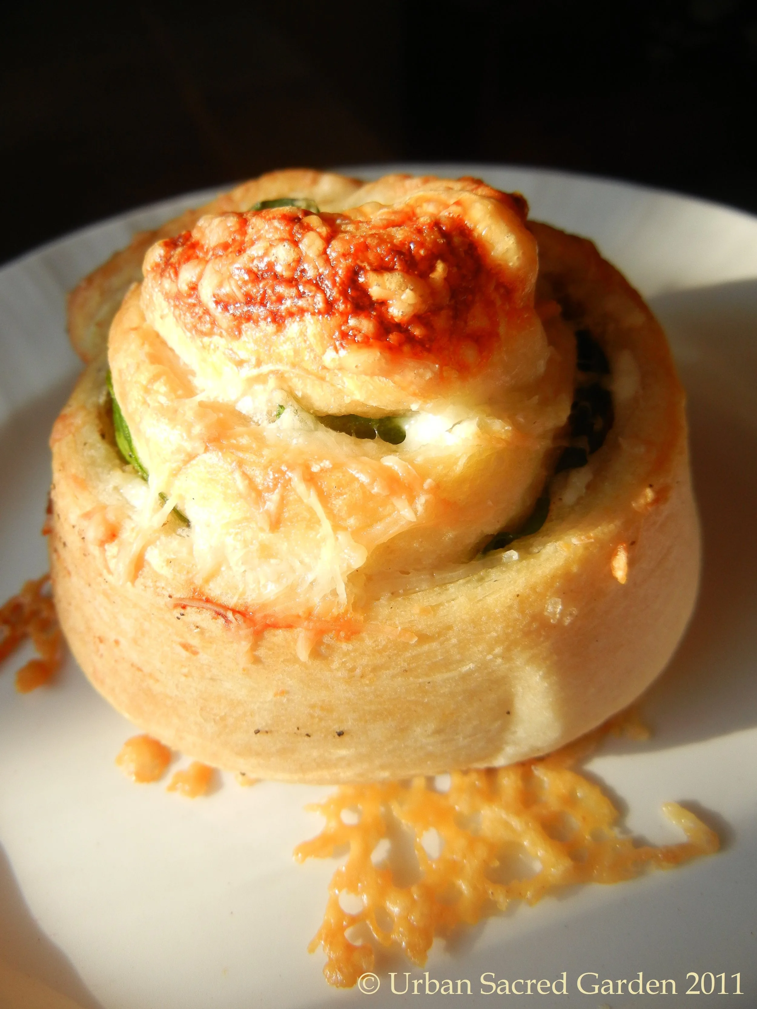 Spinach Garlic Rollups