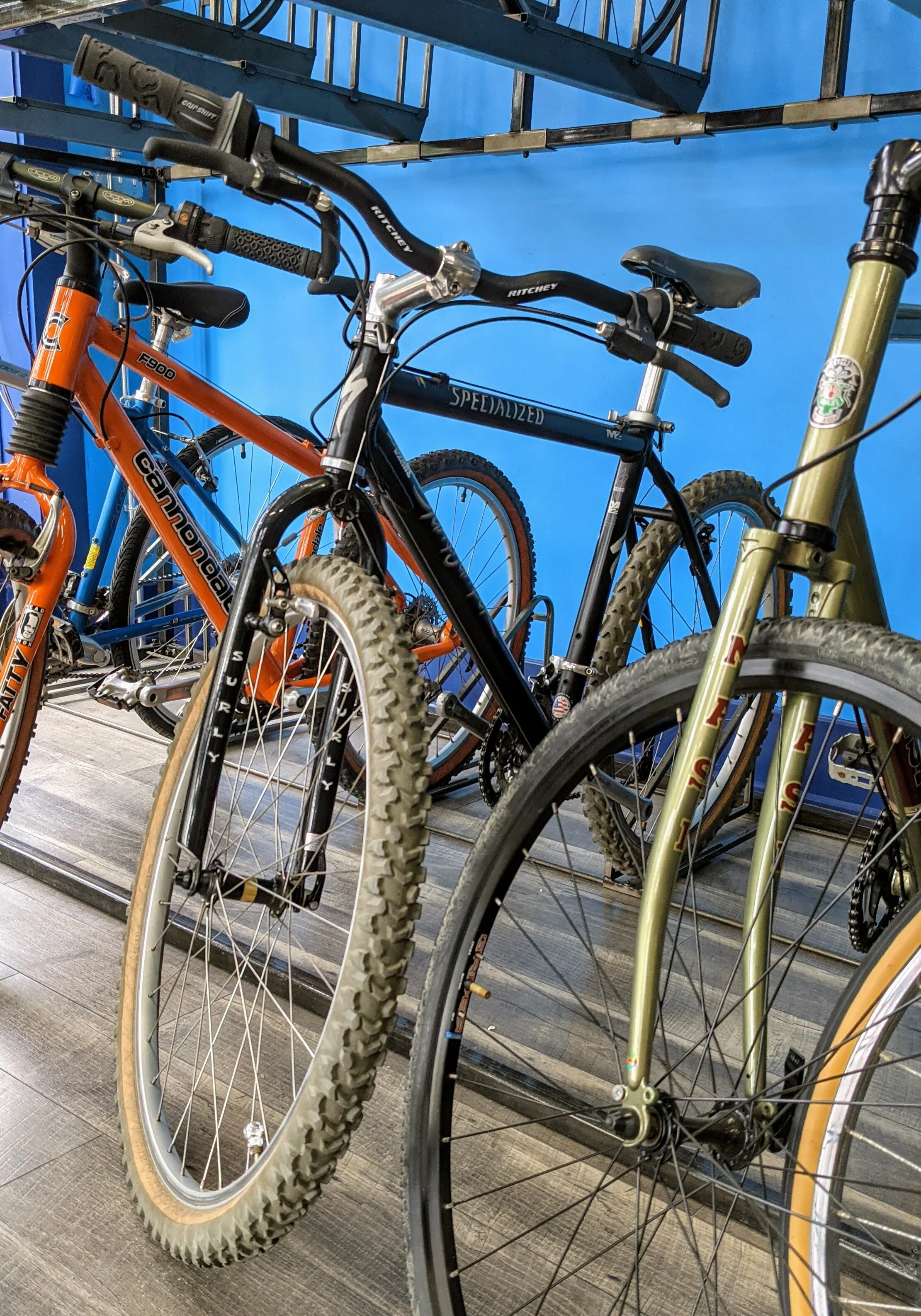 r and m cyclery