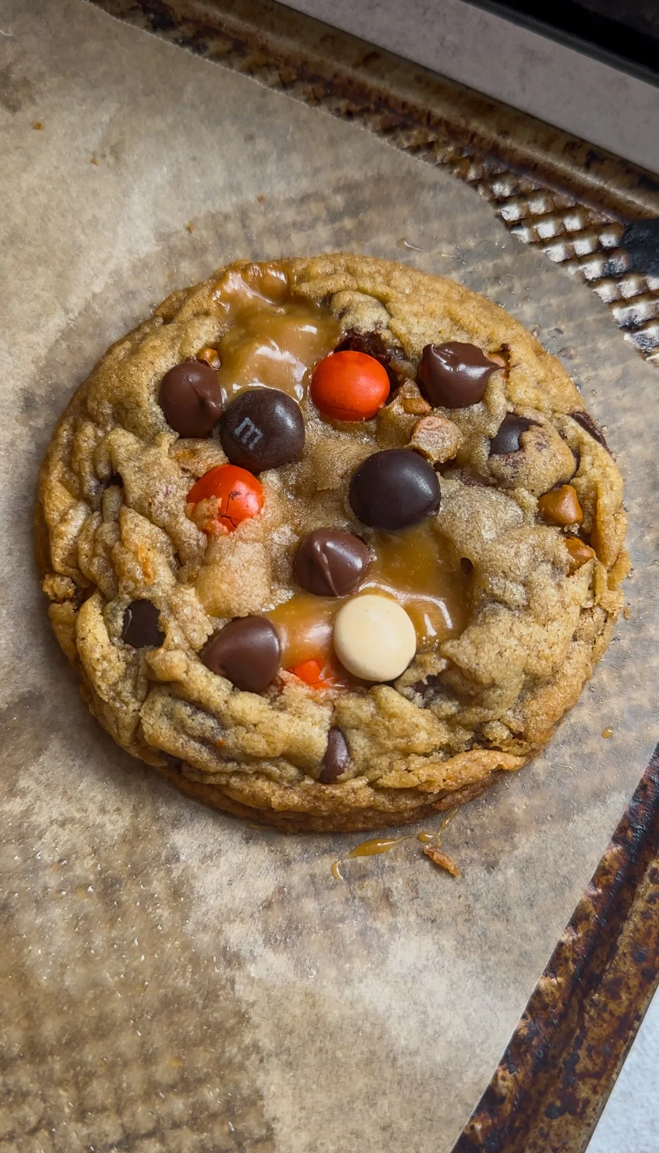 Pumpkin Pie M&amp;M Caramel Cookies