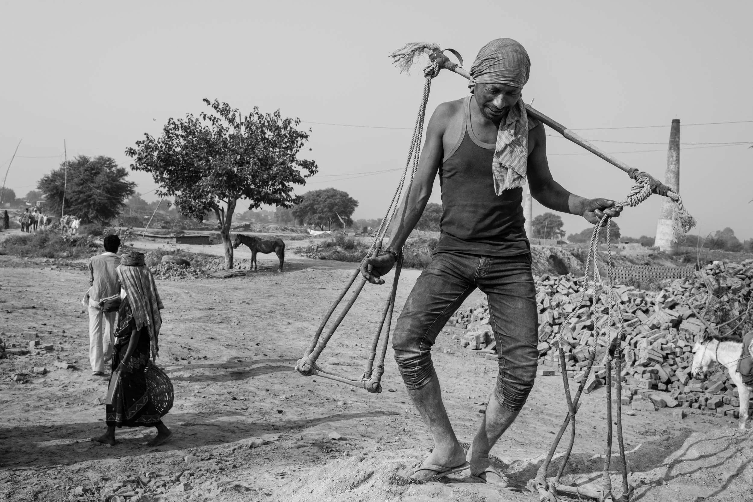 anja_bruehling_brick_workers-18.jpg