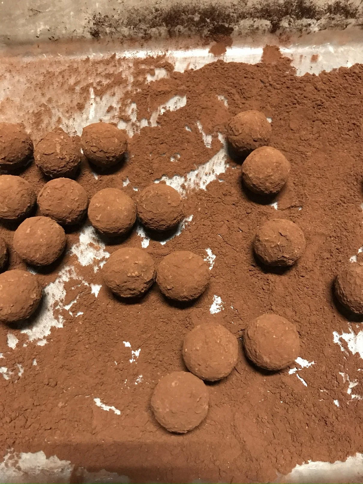 truffles rolled cocoa powder.jpg