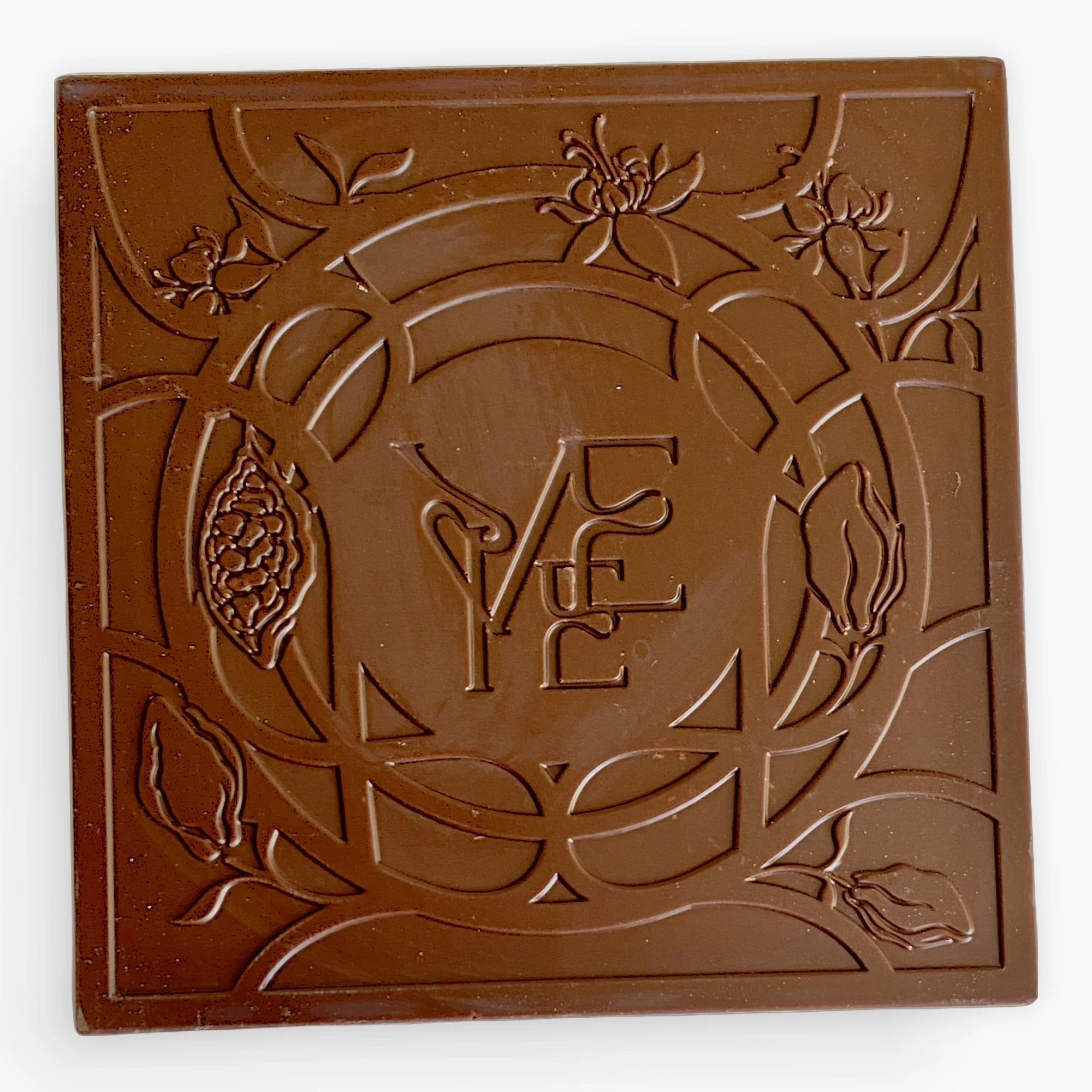 Ivee Full Bar Naked.jpg