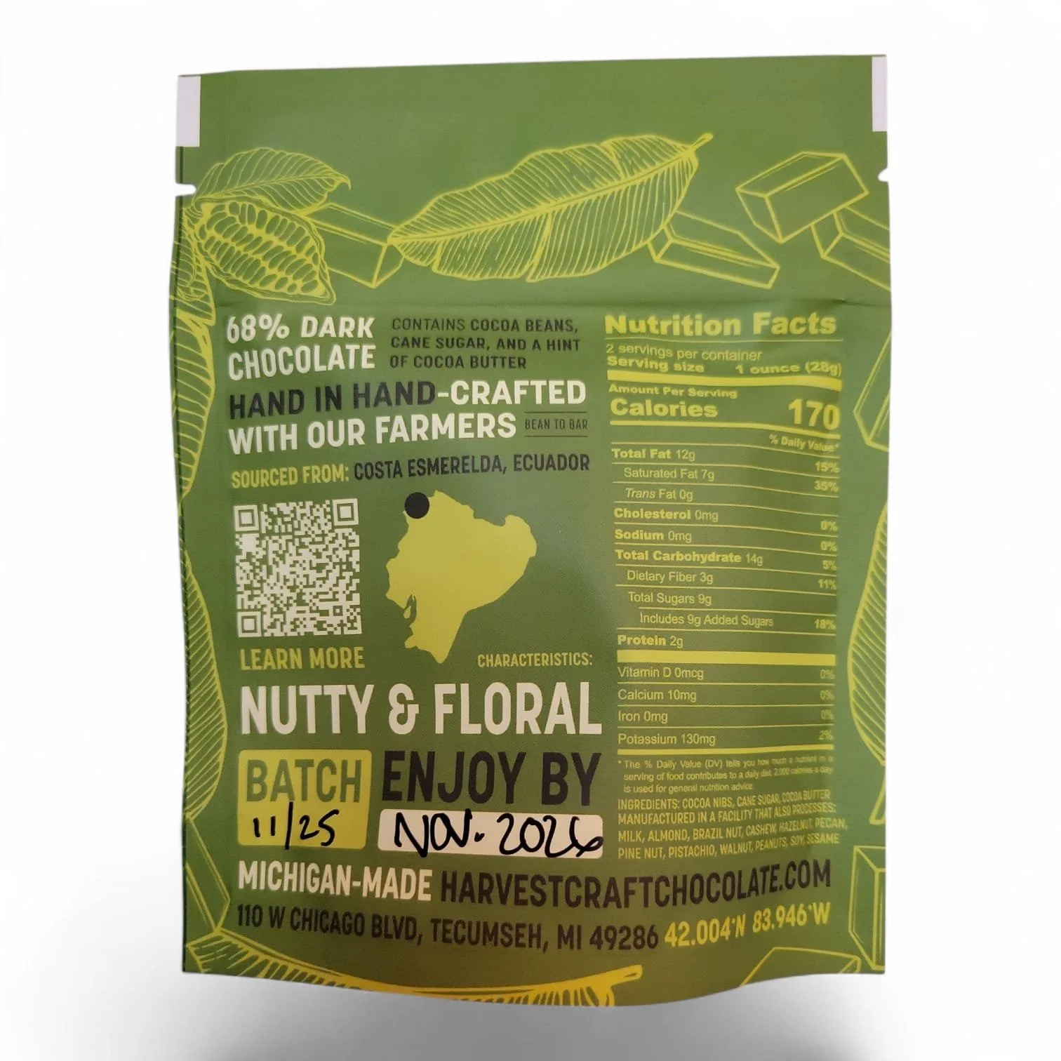 harvest ecuador snacking back.jpeg