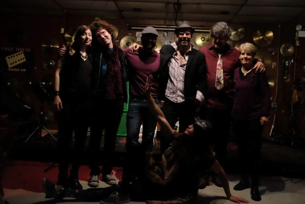 Artist of the Day | TOTAL GADJOS