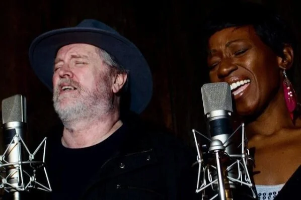 DAVID BRAY &amp; FRIENDS ft. LORRAINE REID