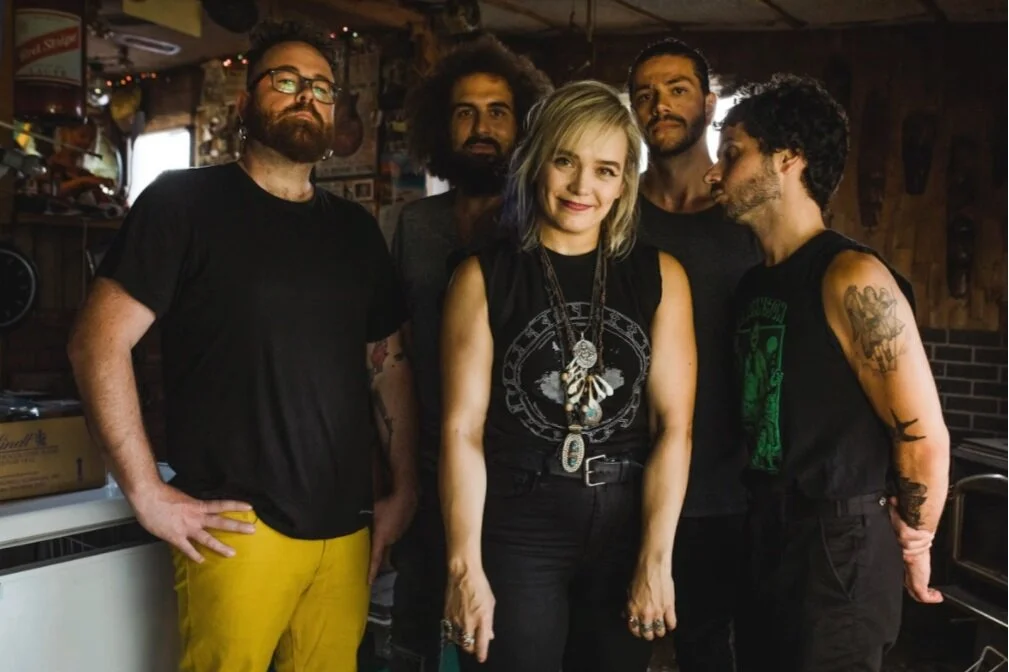 Artist of the Day | THE MANDEVILLES