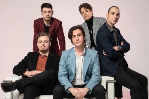 Artist of the Day | THE HIGH LOVES