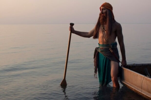 Artist of the Day | BORROWED THOUGHTS