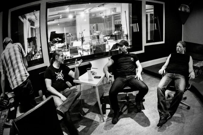 Artist of the Day | EVERYDAY LEMONADE