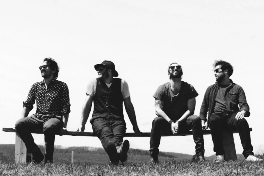 Artist of the Day | THE HONEYRUNNERS