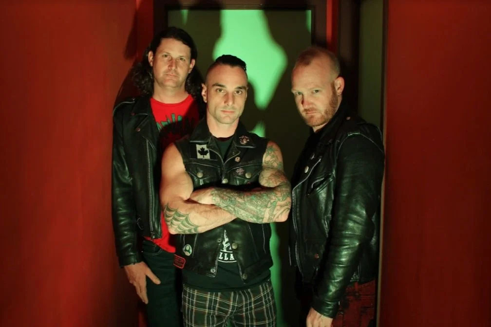 Artist of the Day | MICKEY MOONE MURDER