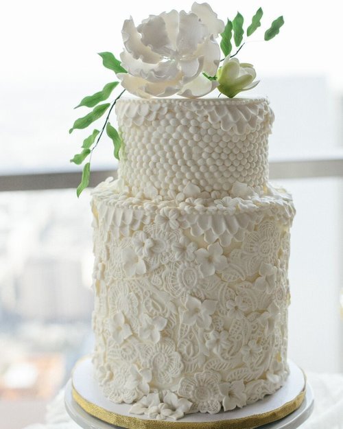Cake + Desserts