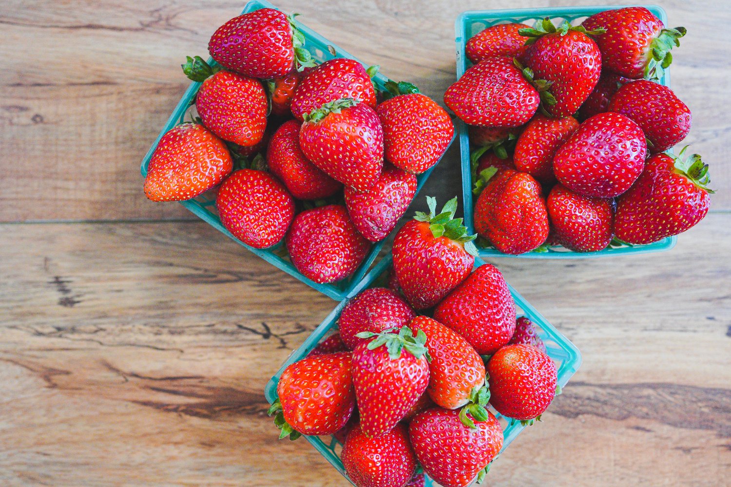 Harry's Berries Strawberries (1 Container) — Hand Picked by McKenna