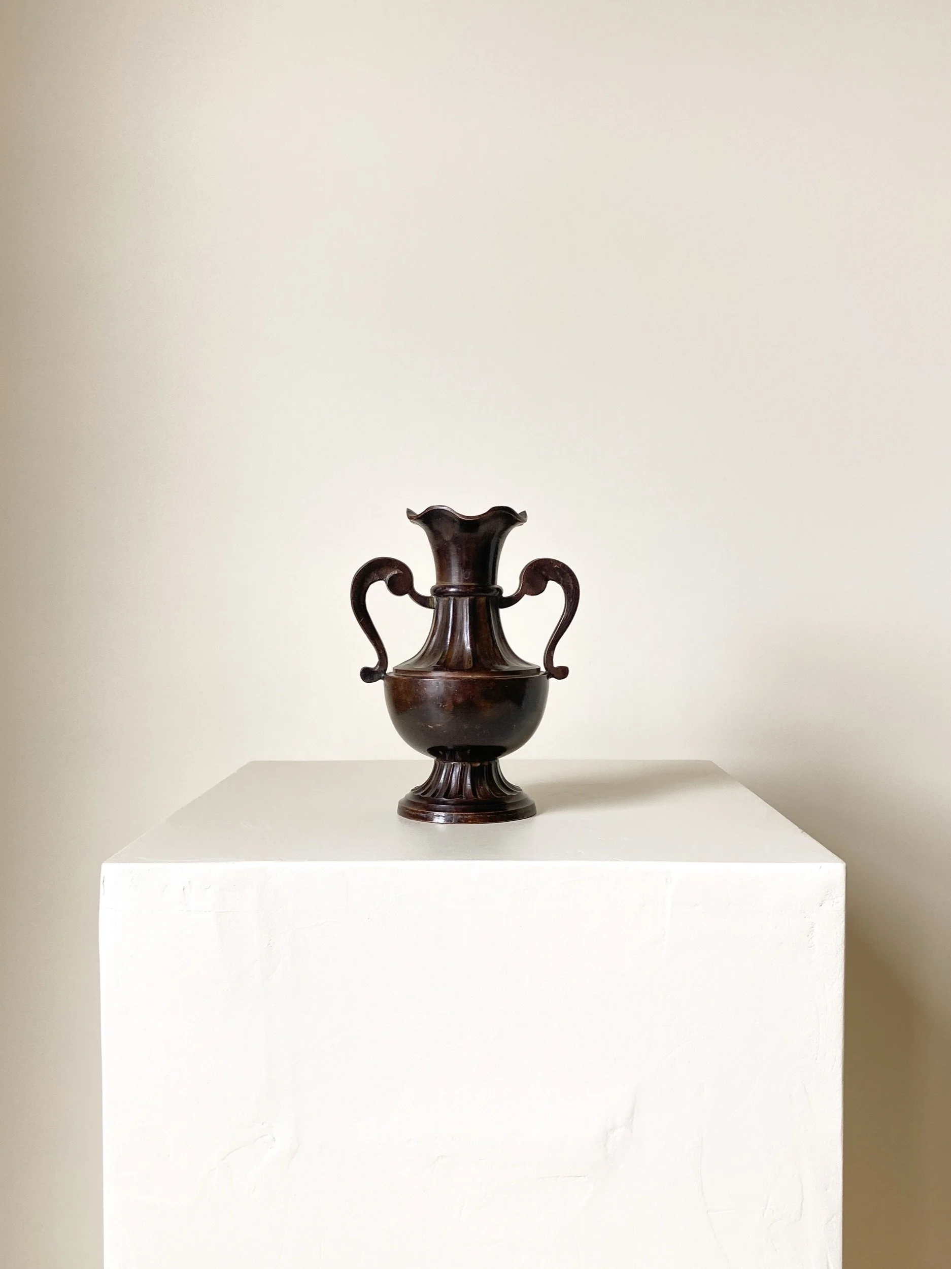 vintage-bronzed-double-handled-urn-vase-2-the-diarist.jpg
