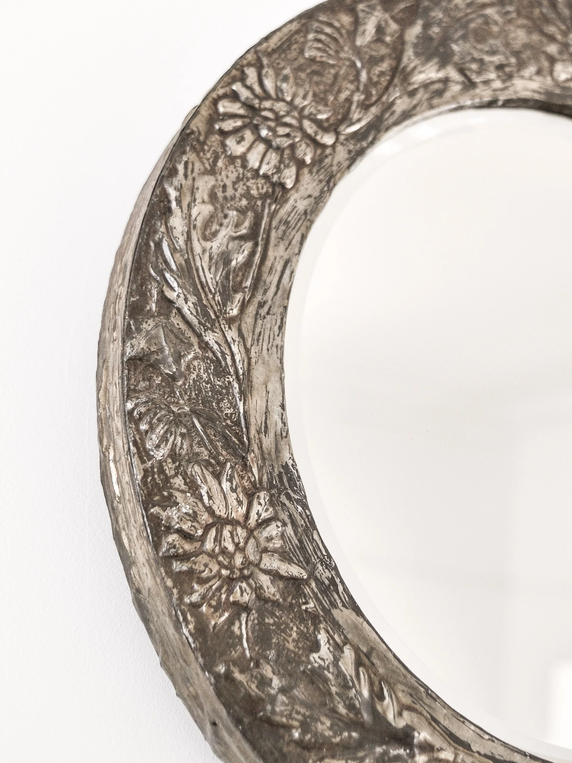 antique-round-pressed-silver-flower-mirror-4-the-diarist.jpg