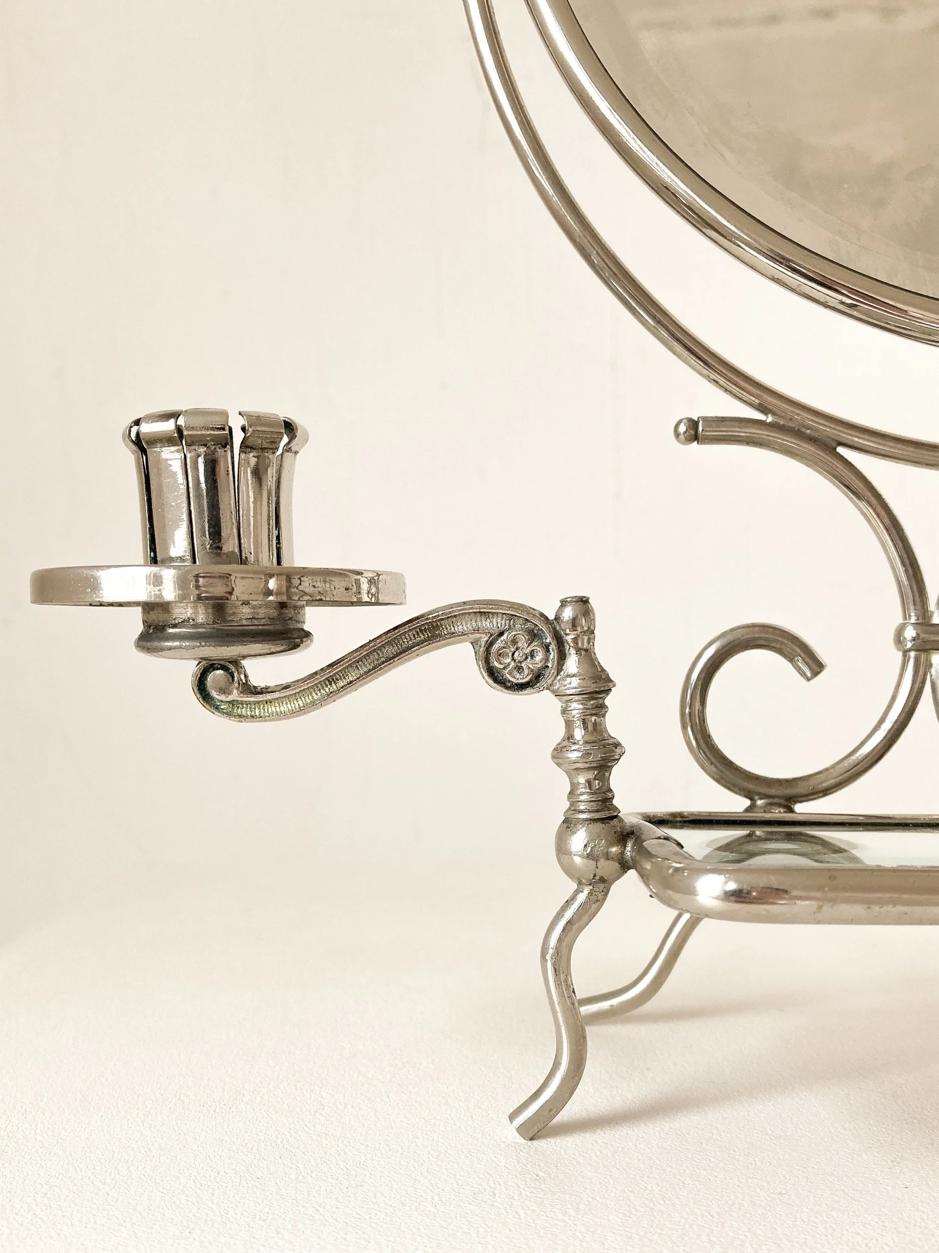 antique-silver-plated-scandle-sconce-vanity-mirror-5-the-diarist.jpg