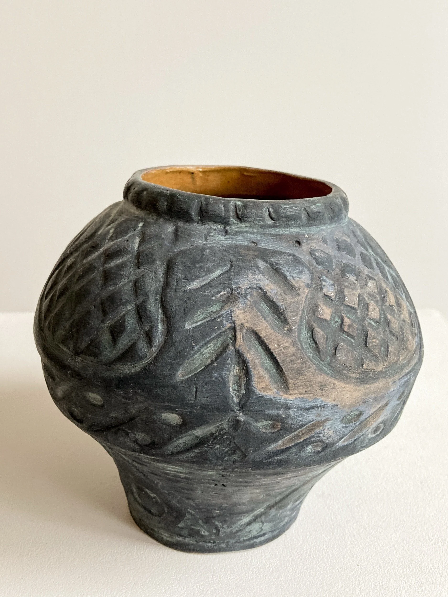 vintage-english-studio-pottery-unglazed-viridian-clay-pot-vase-6-the-diarist.jpg