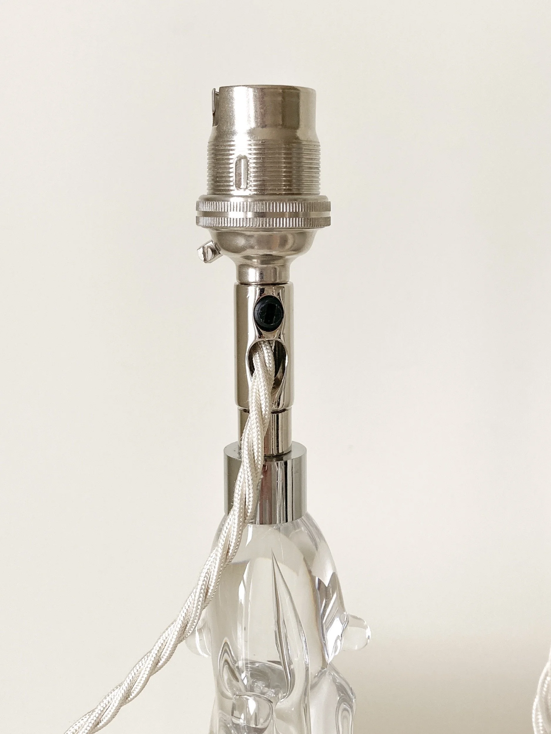 vintage-french-pair-clear-crystal-glass-table-lamps--8-the-diarist.jpg
