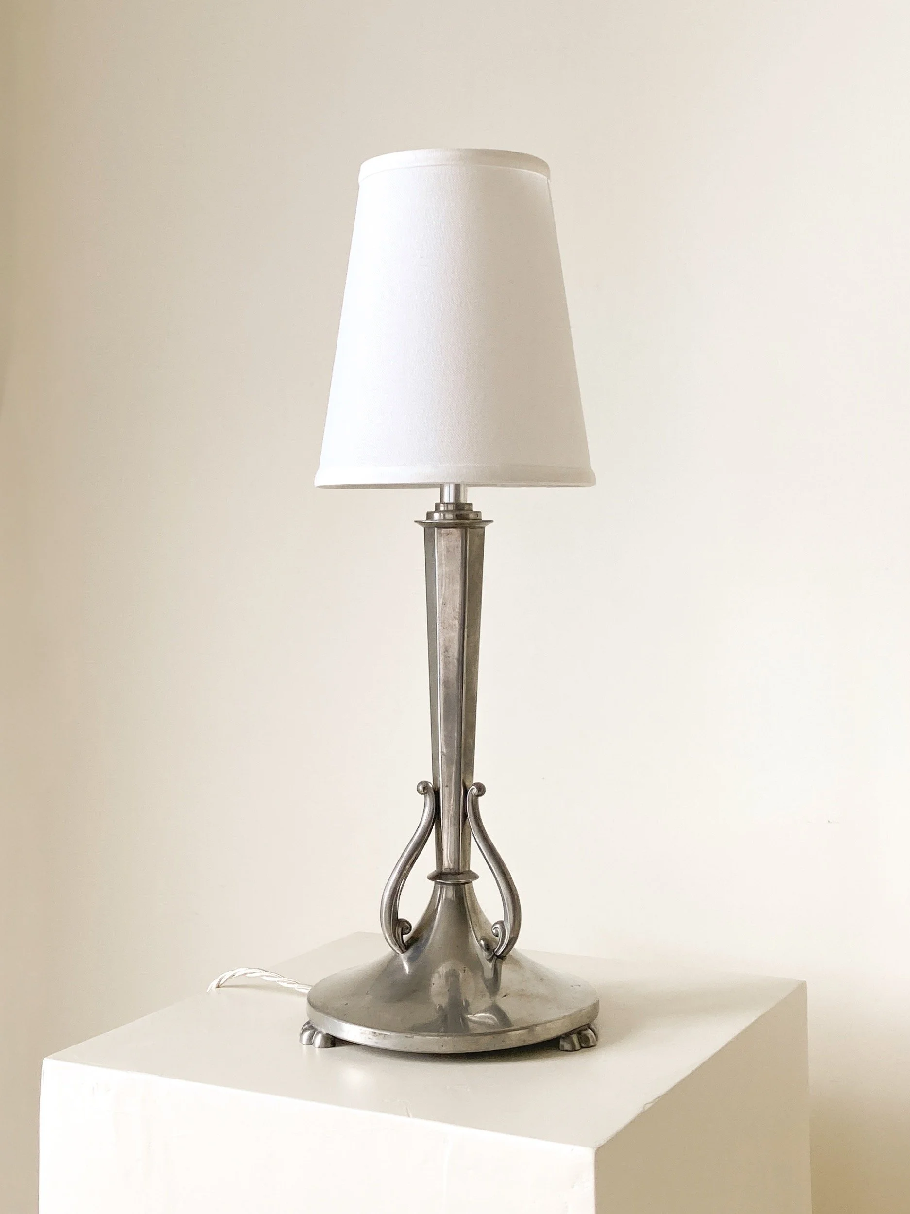 swedish-svenst-tenn-pewter-paw-foot-lamp-7-the-diarist.jpg