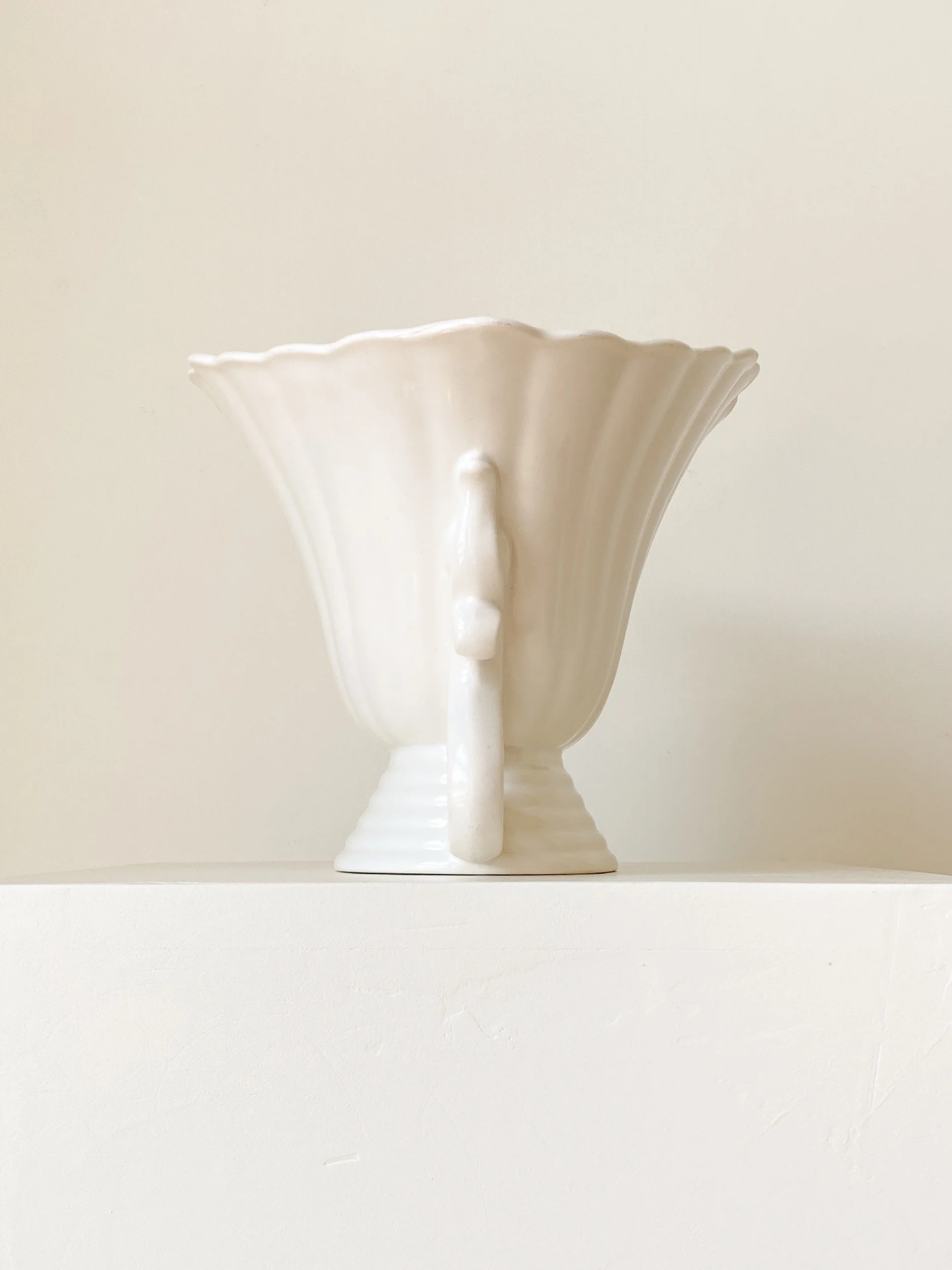 vintage-wade-pottery-creamware-fan-vase-9-the-diarist.jpg