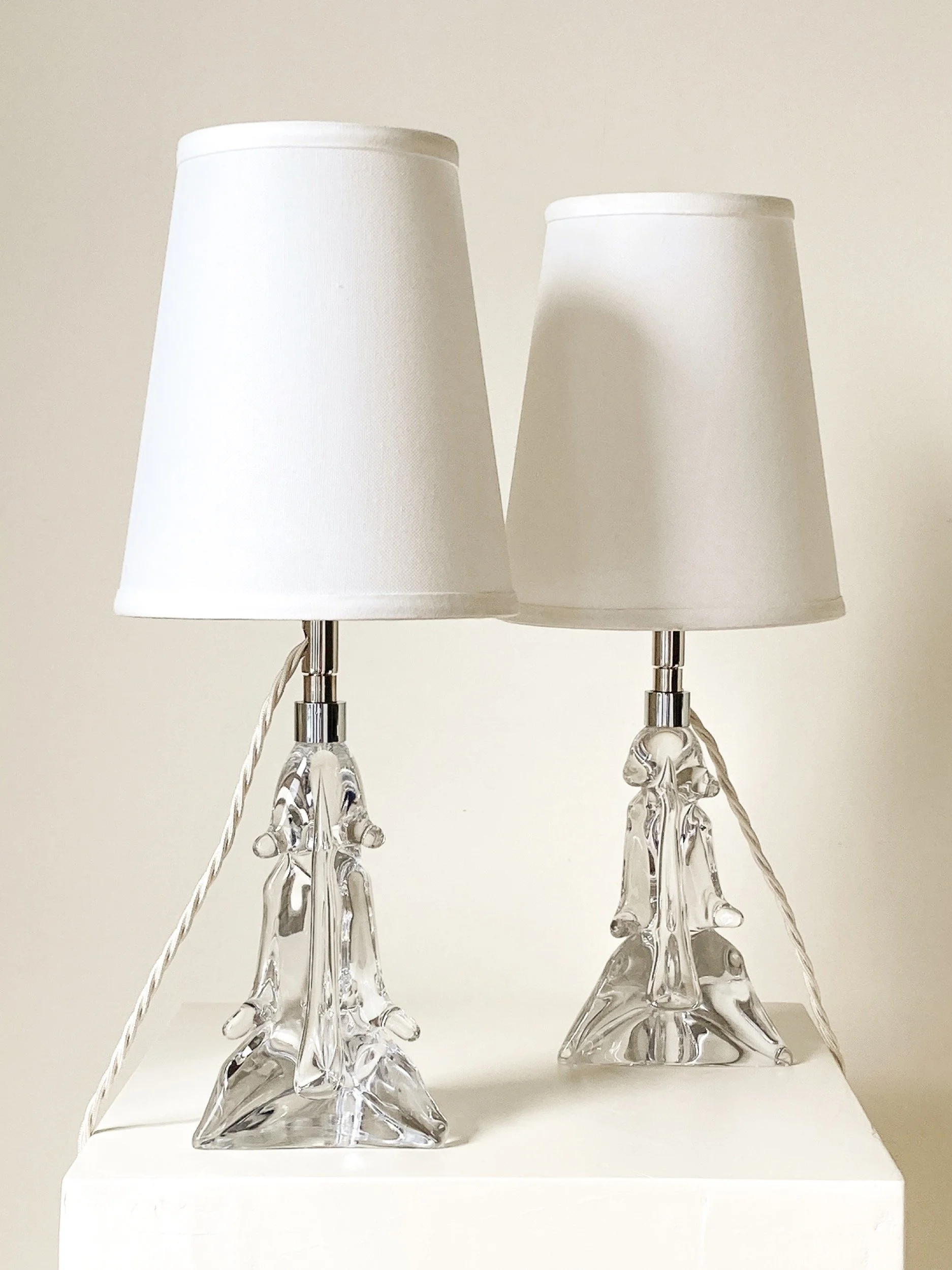 vintage-french-pair-clear-crystal-glass-table-lamps--5-the-diarist.jpg