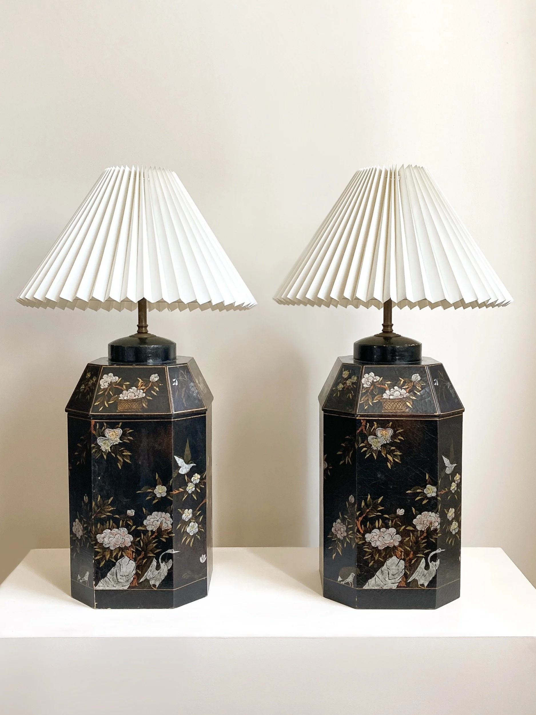vintage-pair-english-chinoiserie-lacquer-tea-caddy-hexagon-lamps-14-the-diarist.jpg
