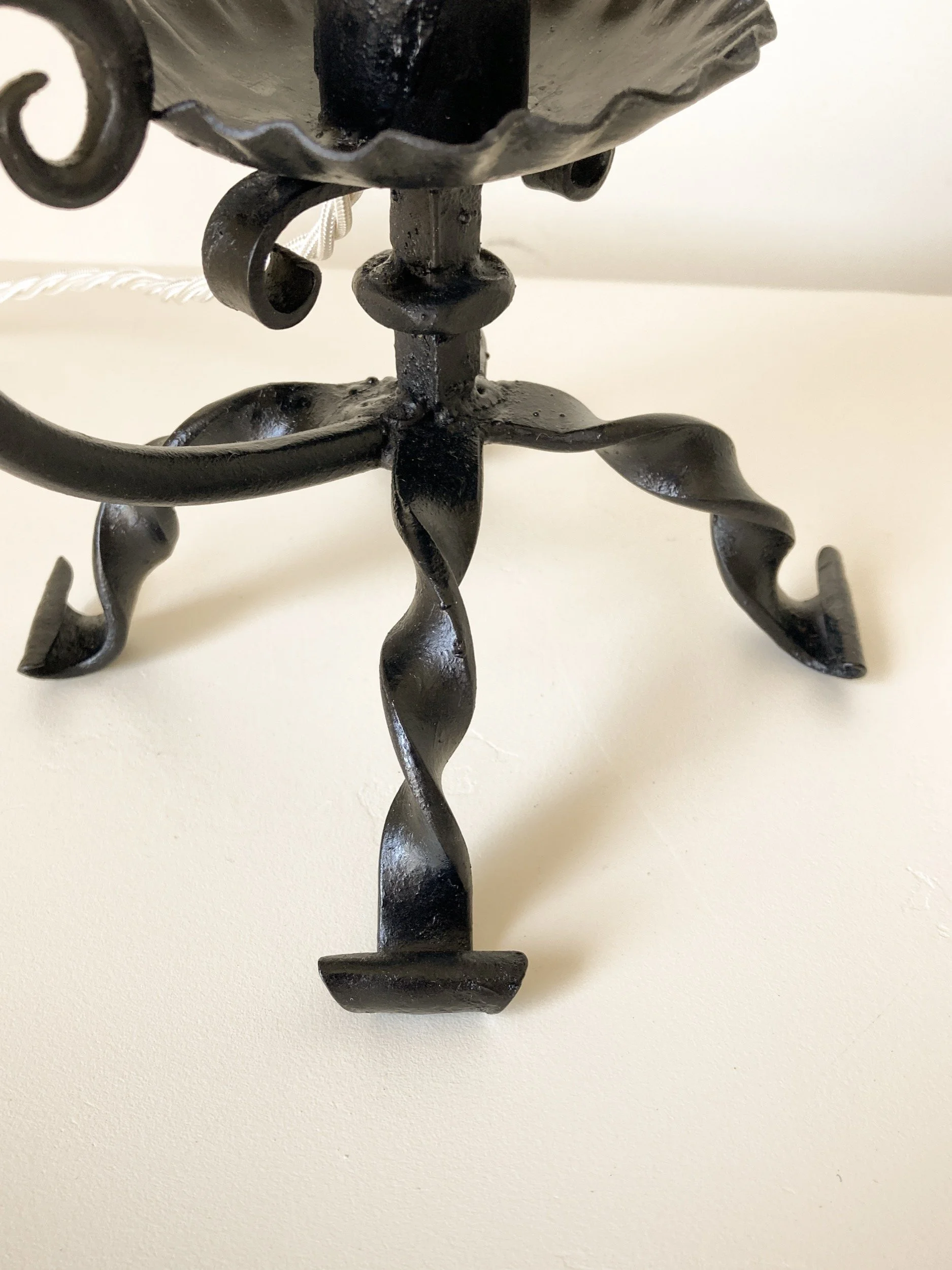 vintage-iron-spiral-chamberstick-lamp-9-the-diarist.jpg