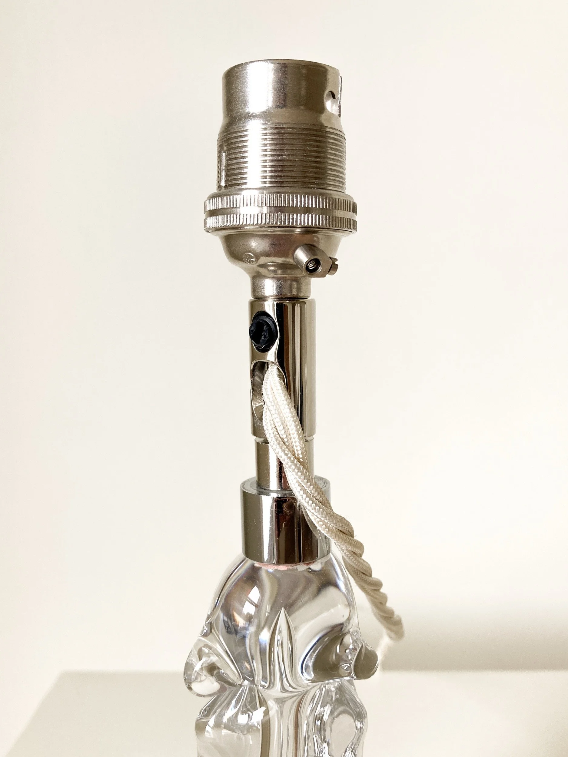 vintage-french-pair-clear-crystal-glass-table-lamps--15-the-diarist.jpg