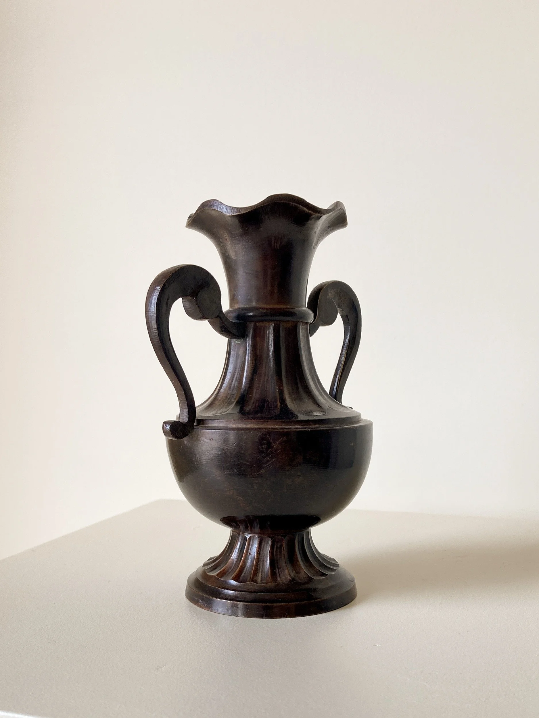 vintage-bronzed-double-handled-urn-vase-5-the-diarist.jpg