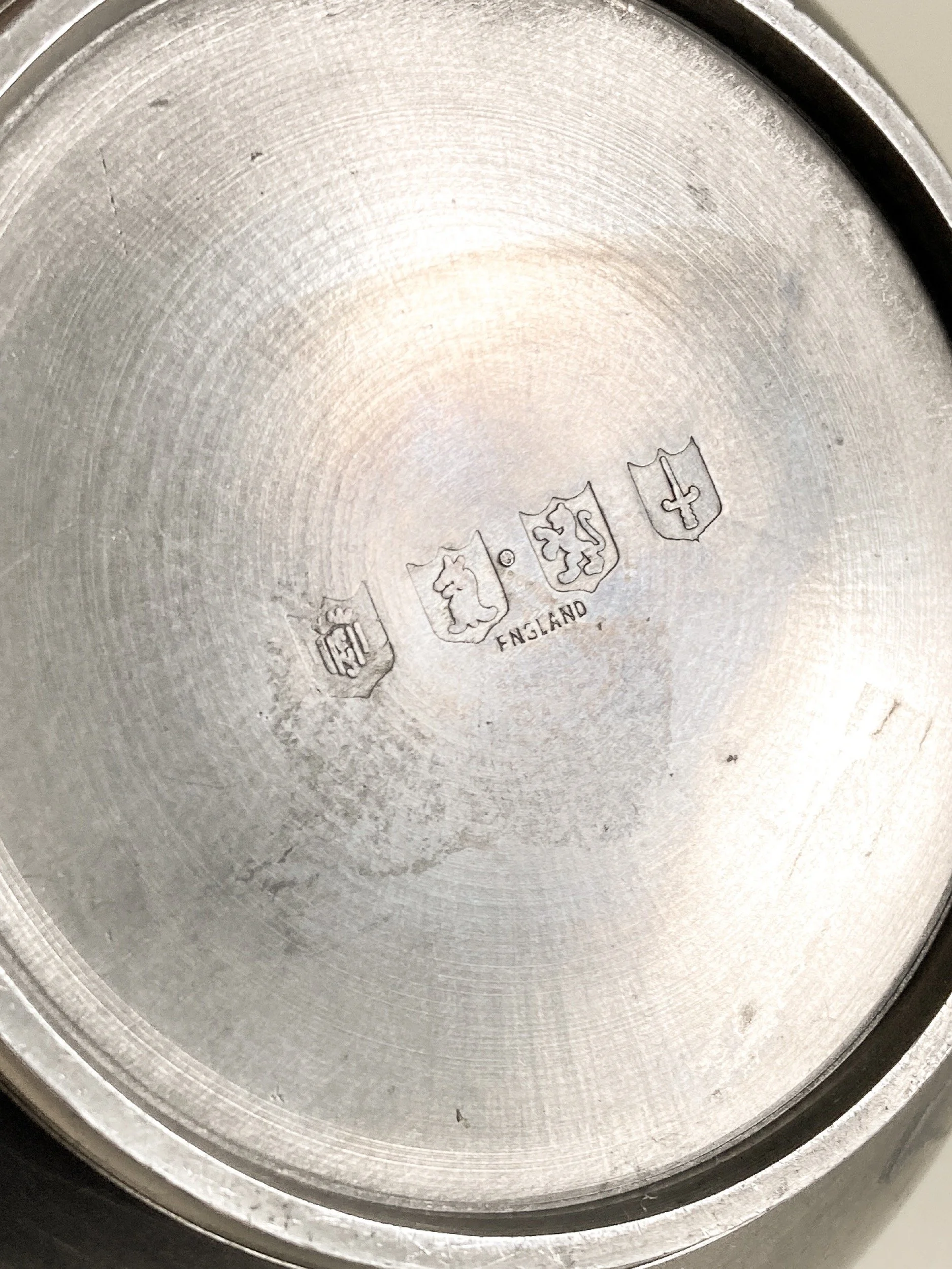 vintage-pewter-bowls-svenskt-tenn-18-the-diarist.jpg