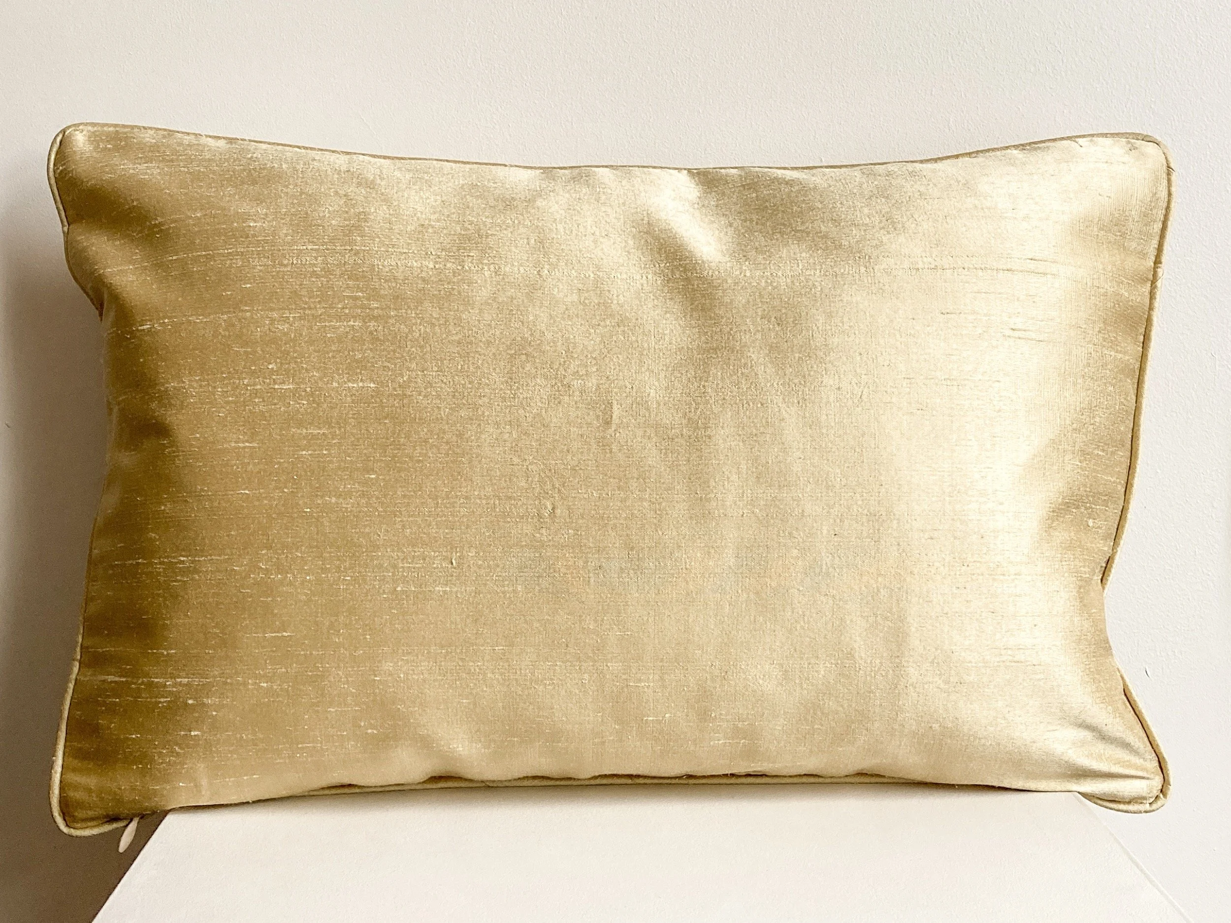 silk-damask-pale-gold-cushion-cover-zoffany-4-the-diarist.jpg