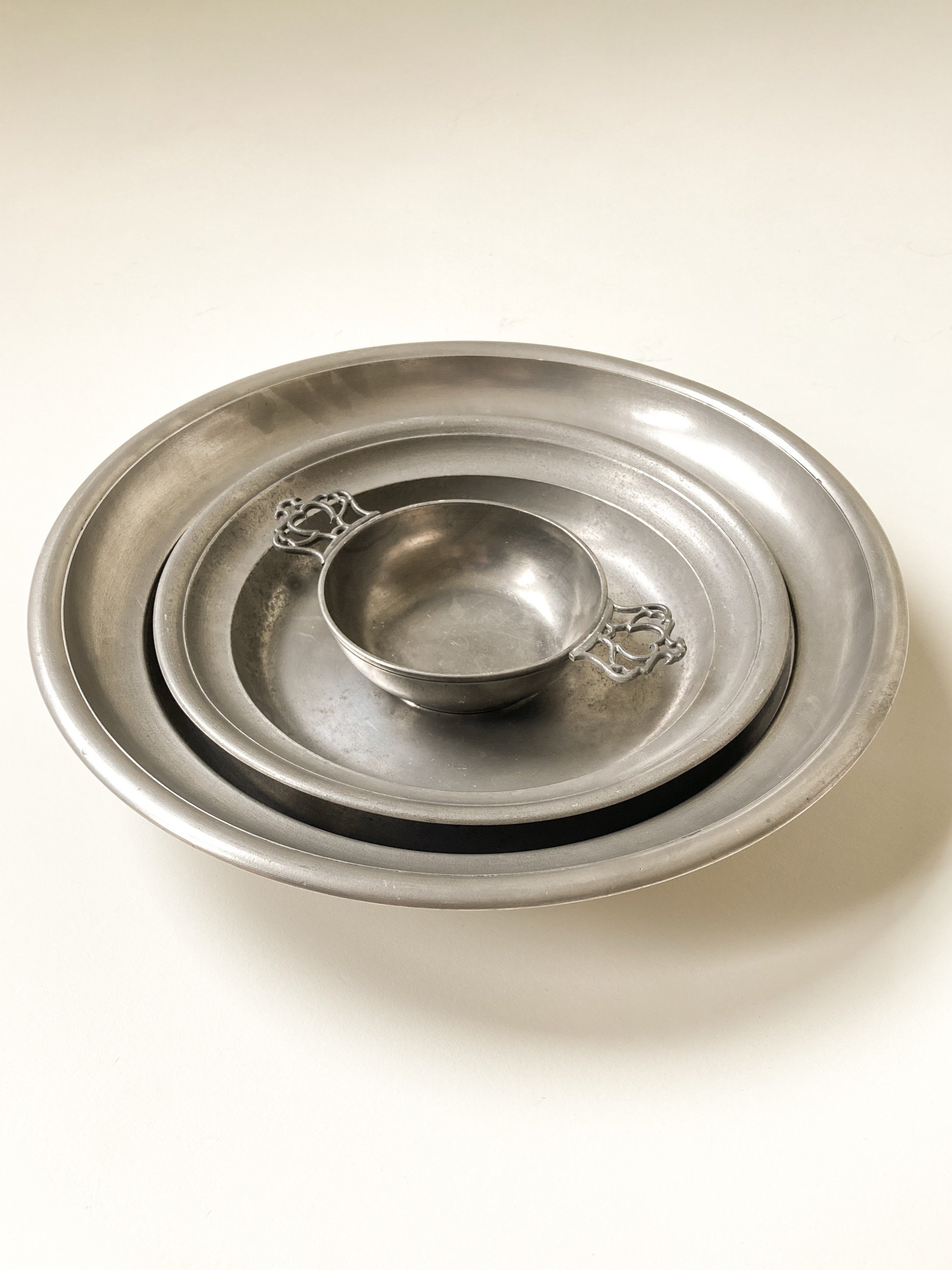 vintage-pewter-bowls-svenskt-tenn-17-the-diarist.jpg