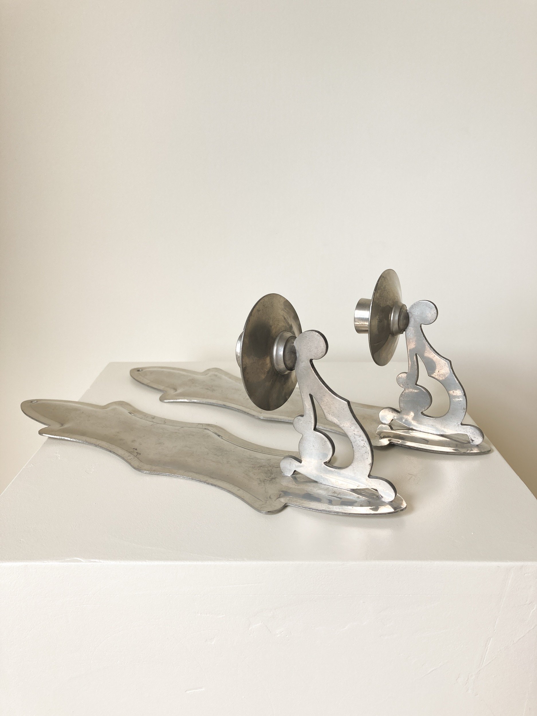 vintage-silver-pewter-pair-flame-edge-candle-sconces-12-the-diarist.jpg