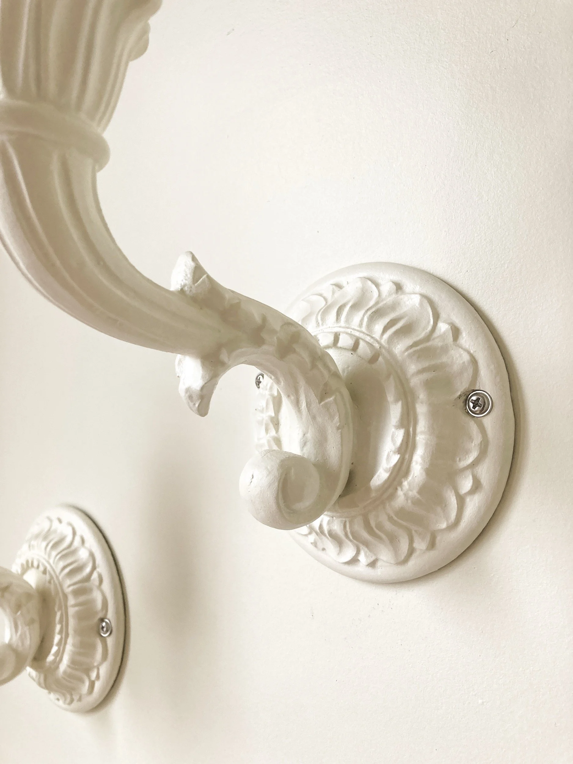 pair-french-carved-wood-acanthus-scroll-wall-light-sconces-vintage-3-the-diarist.jpg
