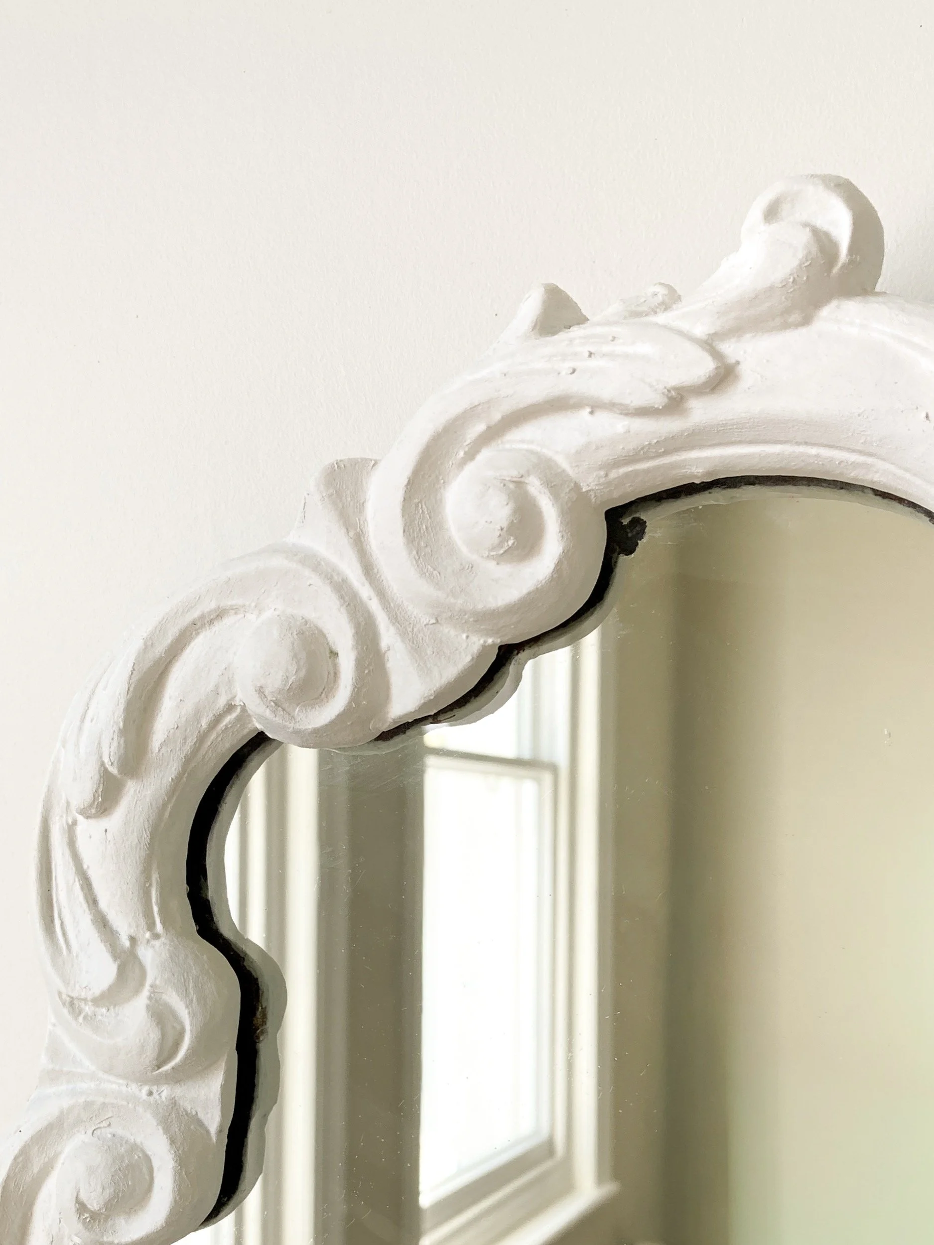 vintage-pair-wood-plaster-leaf-scroll-mirrors-7-the-diarist.jpg