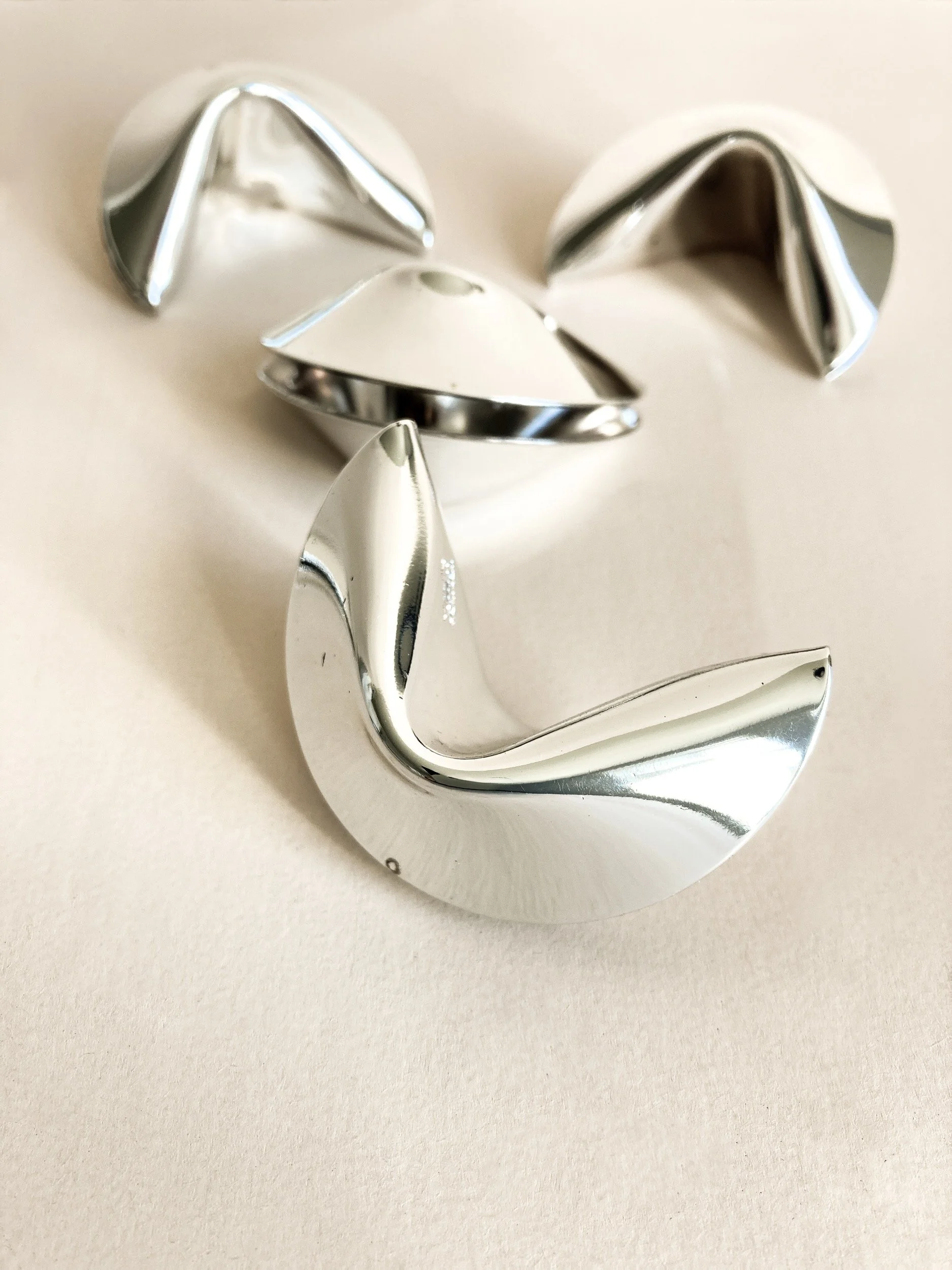 vintage-set-of-silver-plated-fortune-cookie-place-card-holders-7-the-diarist.jpg