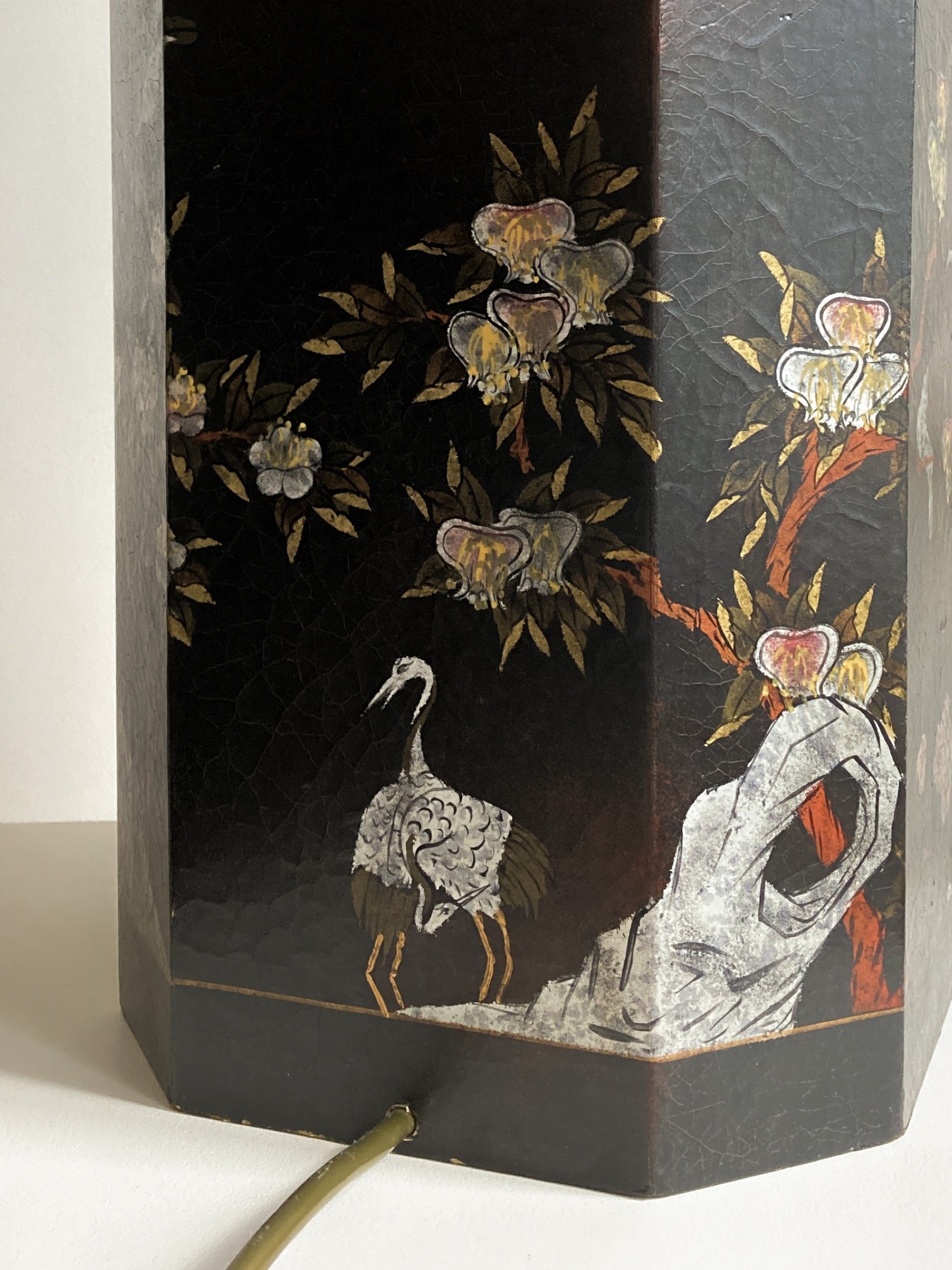 vintage-pair-english-chinoiserie-lacquer-tea-caddy-hexagon-lamps-5-the-diarist.jpg