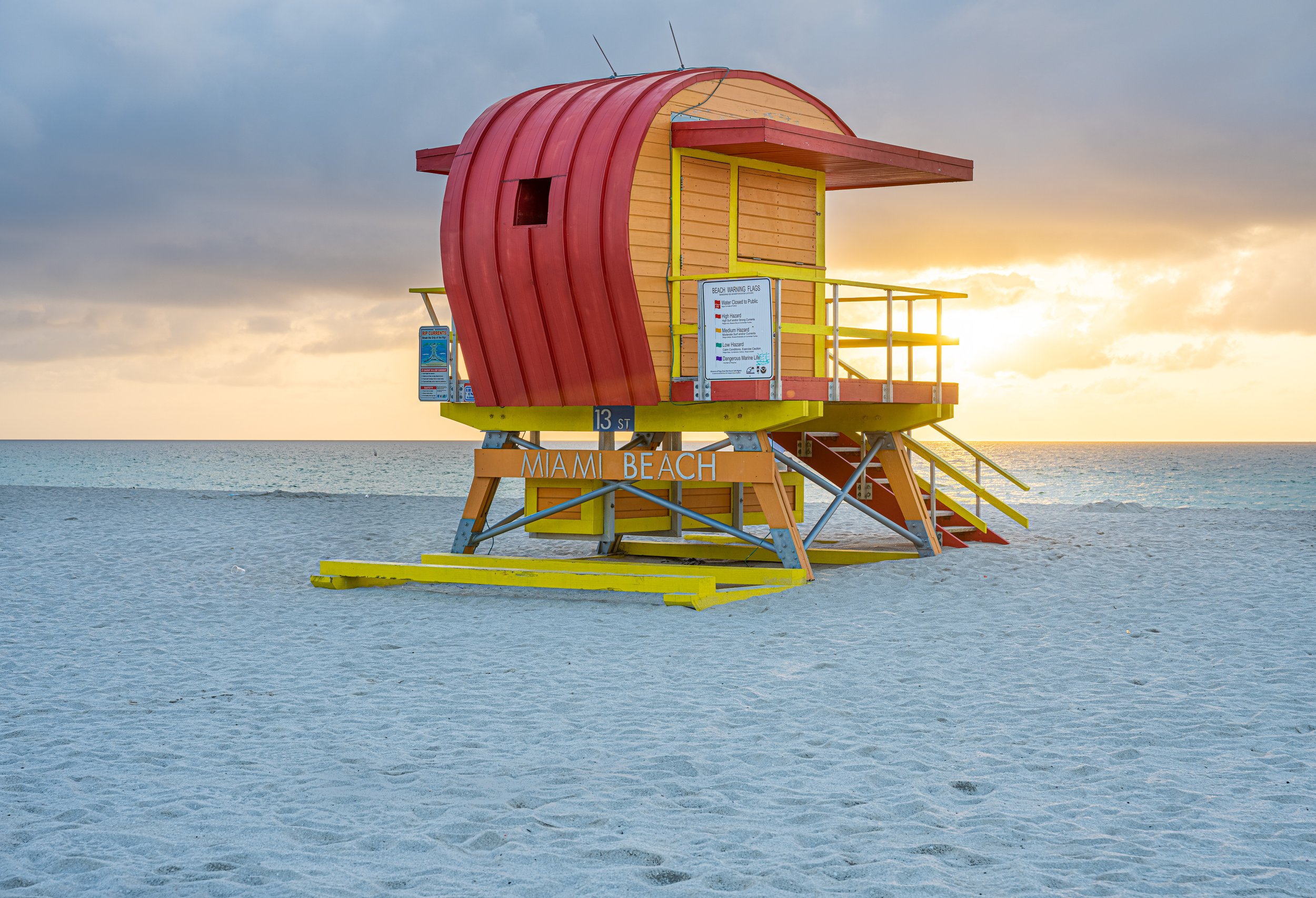 liftguard stand 3 (1 of 1).jpg