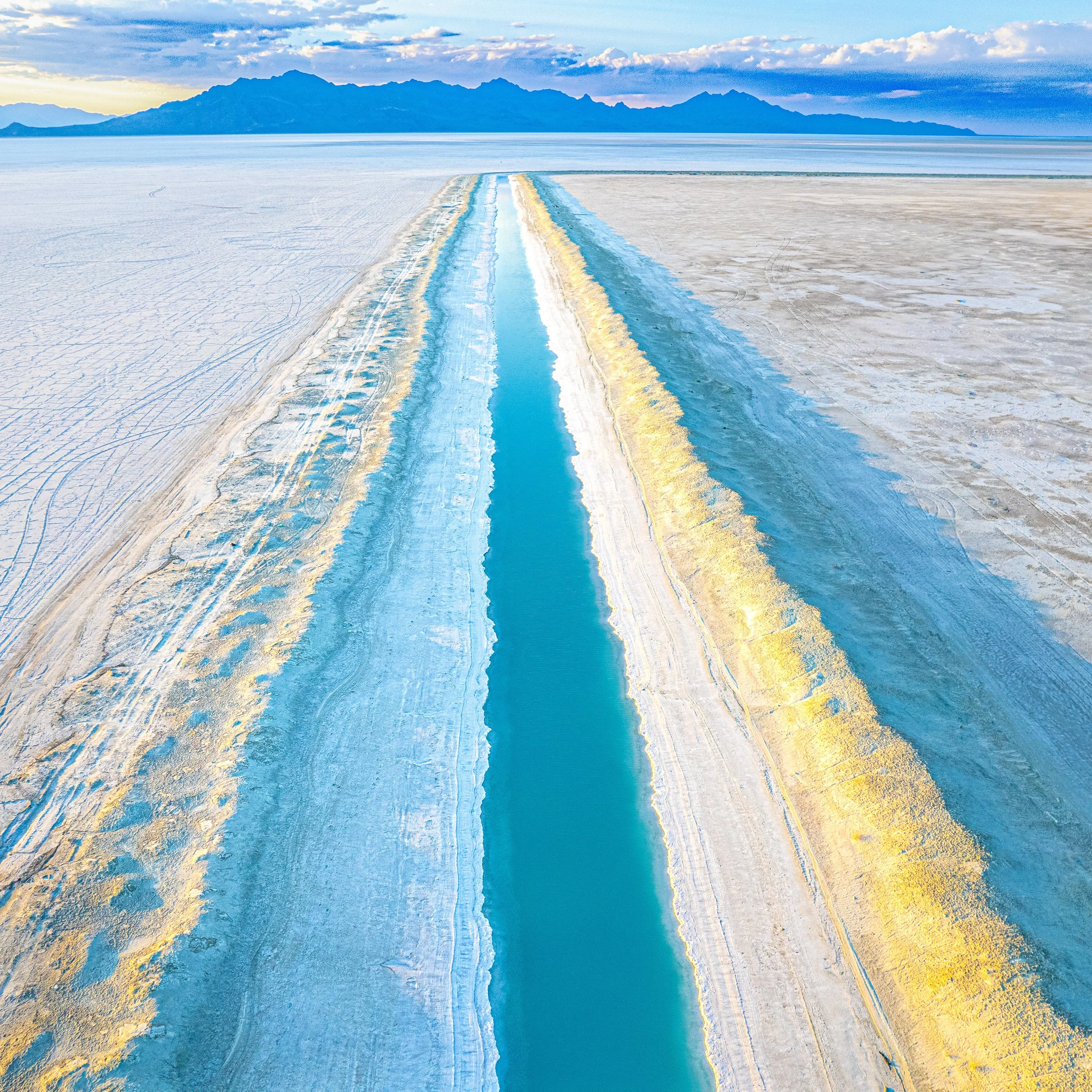 Potash canals in the Salt Flats (Copy)