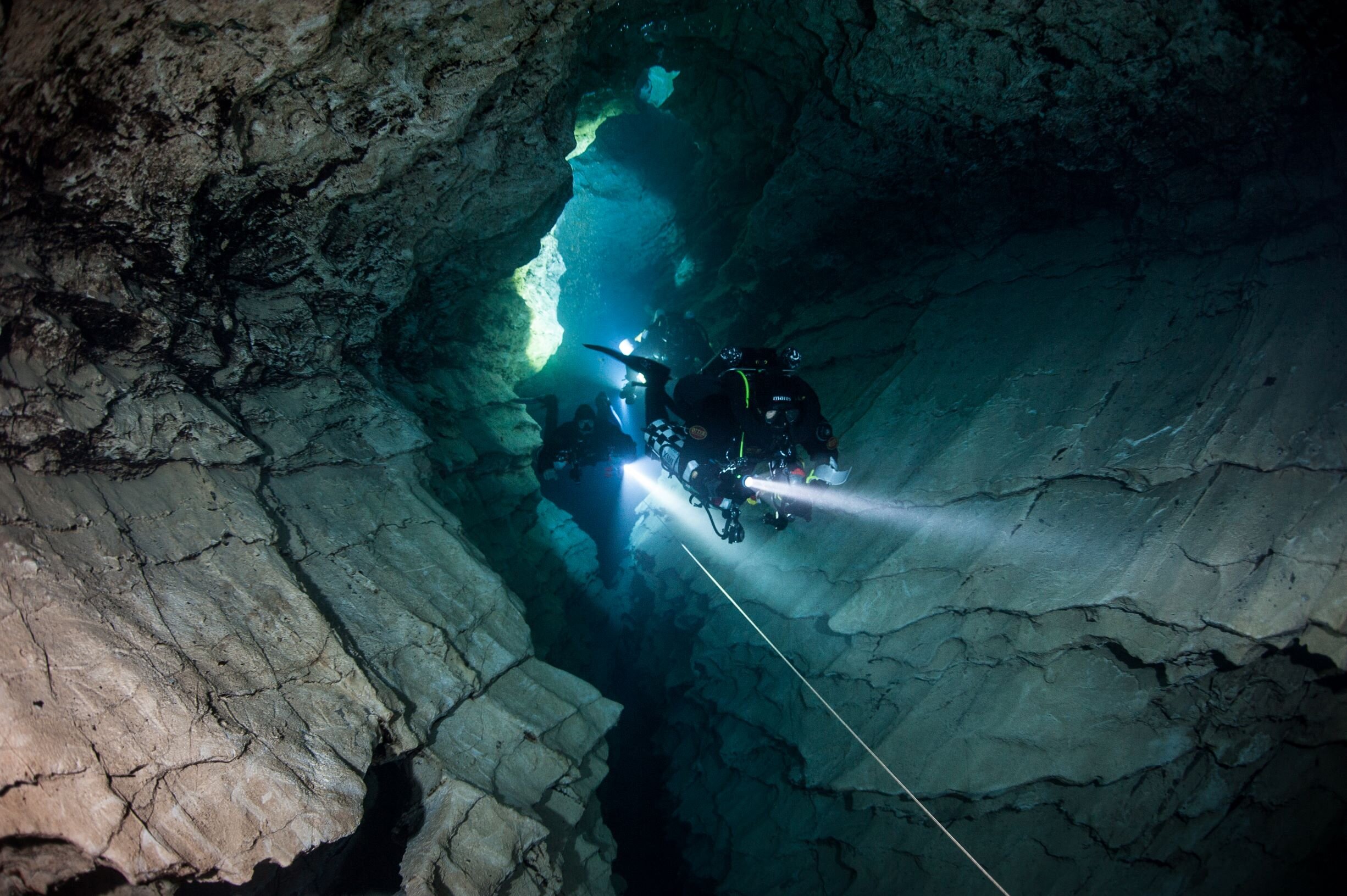 Molnar Janos Cave Divers.jpg